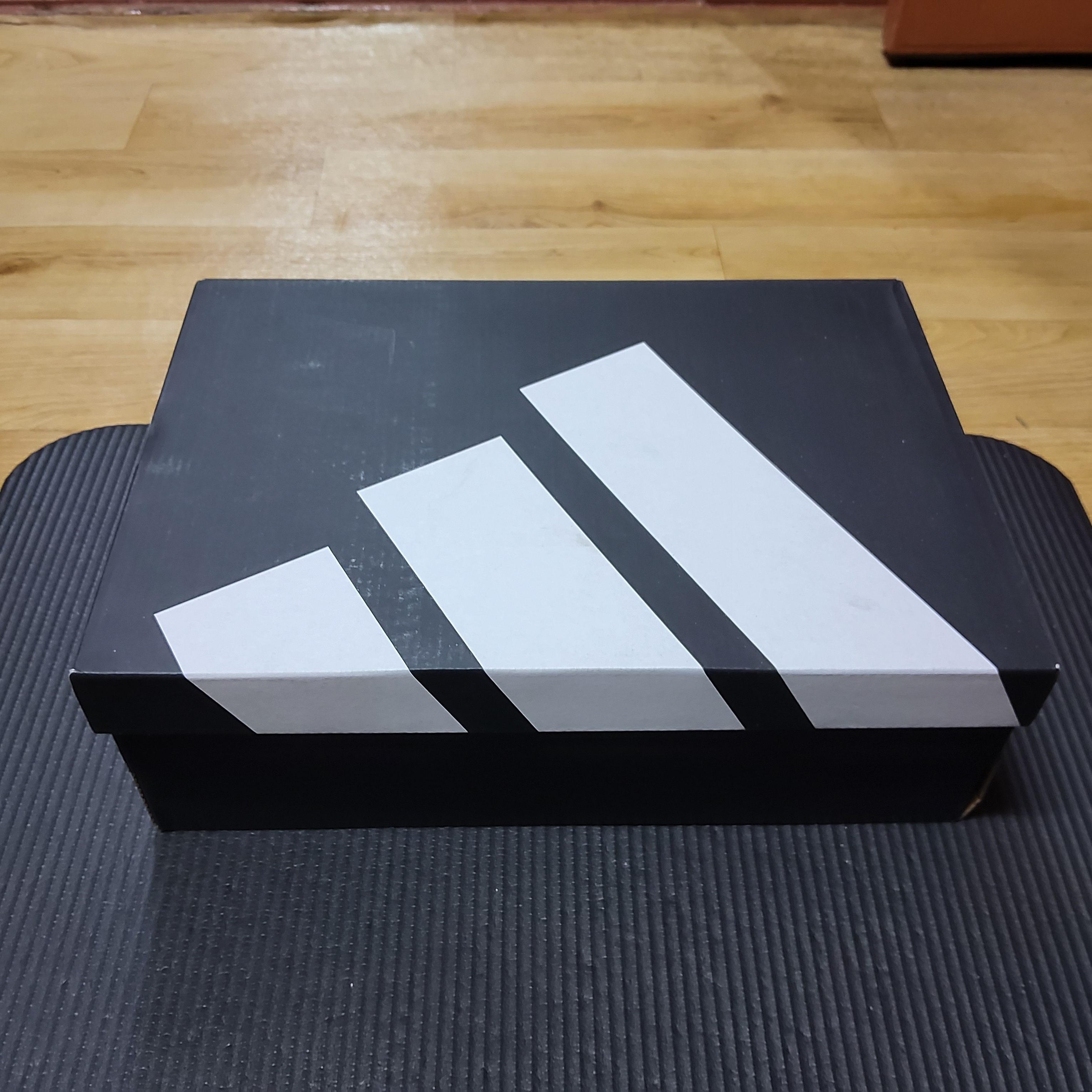 Adidas Adizero Adios Pro 4 Shock Pink Zero Metalic 착용 스타일 - 8