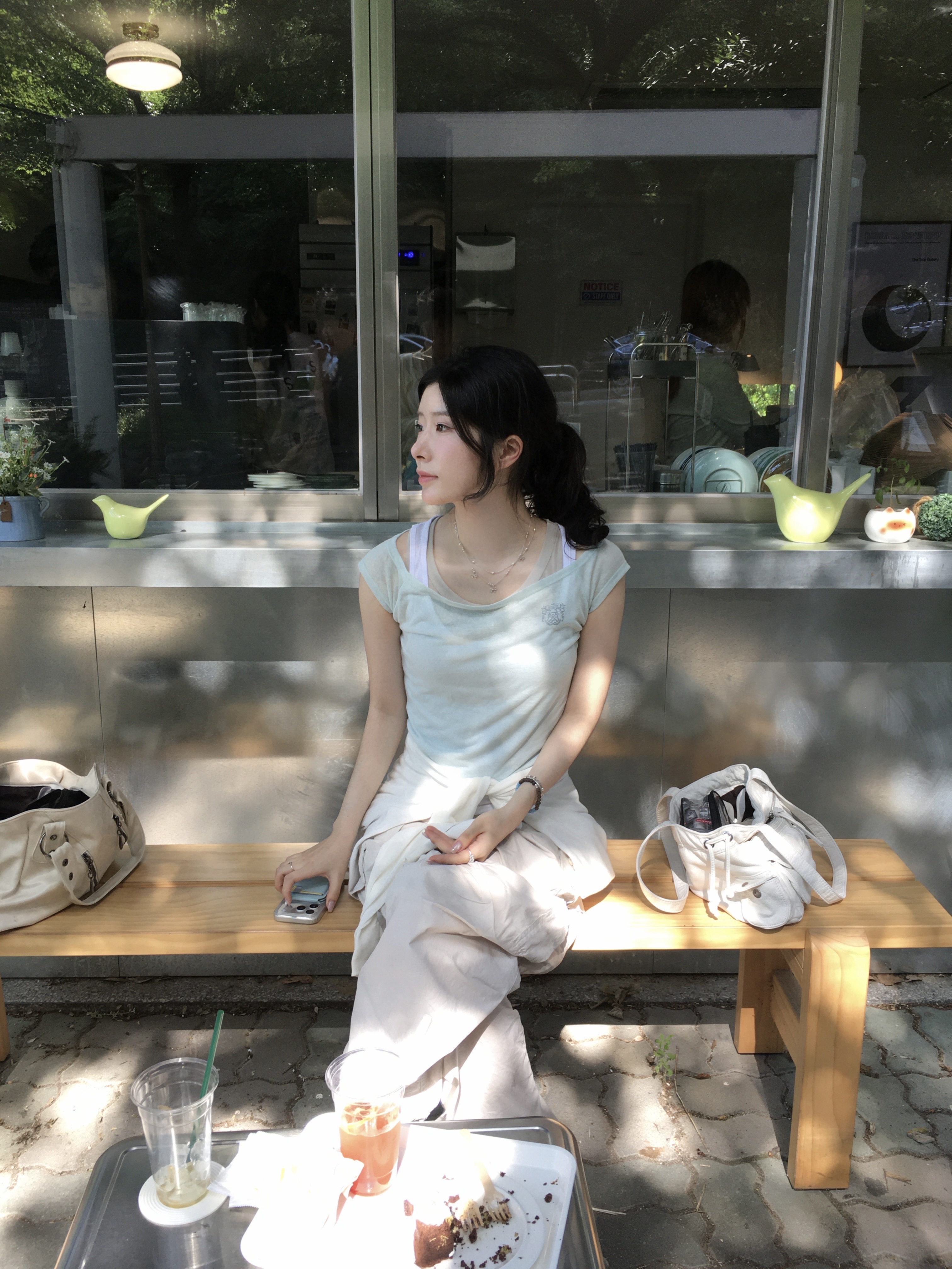 Sculptor Lazy Sleeveless Layered Tee Mint 착용 스타일 - 1