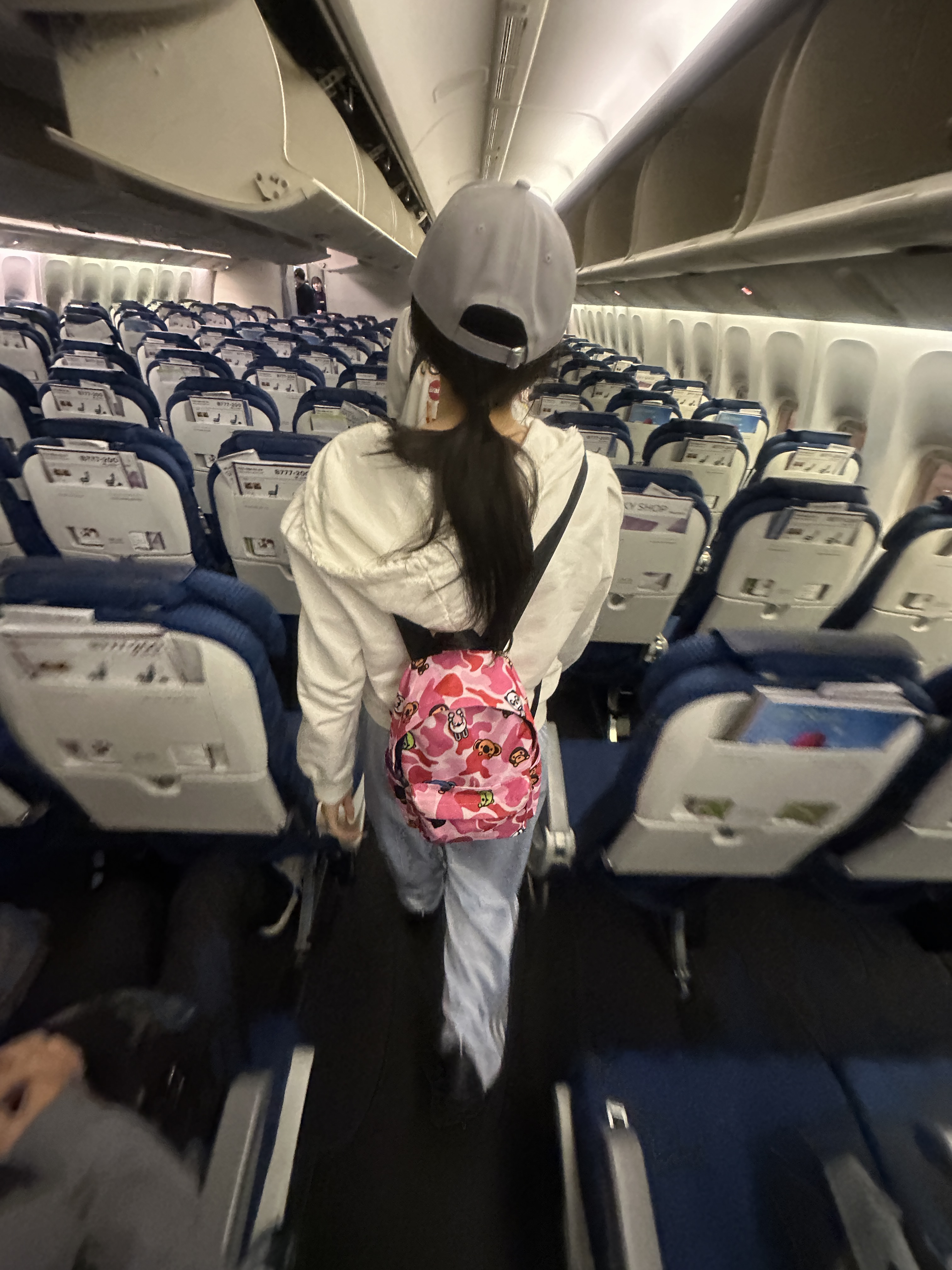 BAPE Baby Milo Small Backpack #3 Pink, BAPE ABC Camo Shark Pullover Hoodie Grey 착용 스타일 - 1
