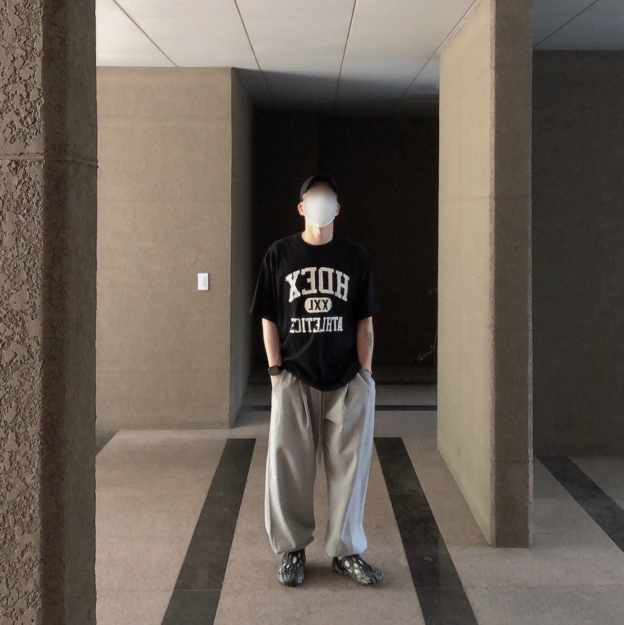 Undermycar Mu.03 Anti Fxxking Logo Play Oversized Sweat Jogger Melange Gray, Merrell Hydro Moc Black Brindle 착용 스타일 - 2