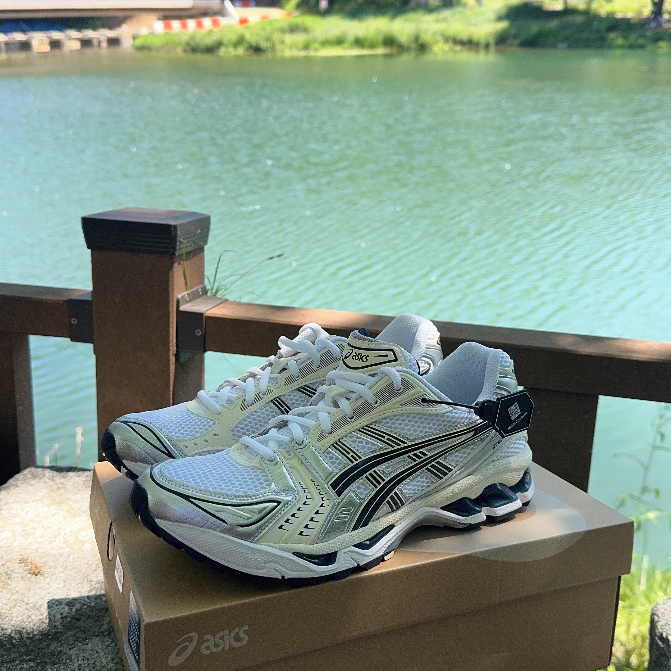 (W) Asics Gel-Kayano 14 White Midnight 착용 스타일 - 1