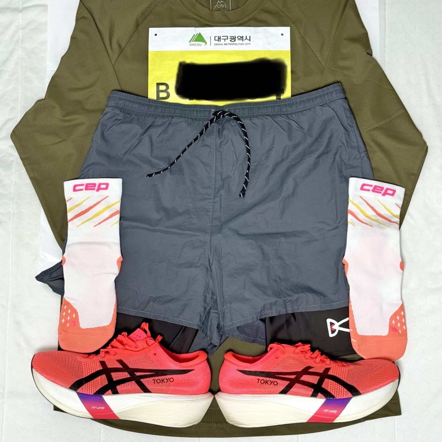 Asics Metaspeed Edge Tokyo Flash Red Black 착용 스타일
