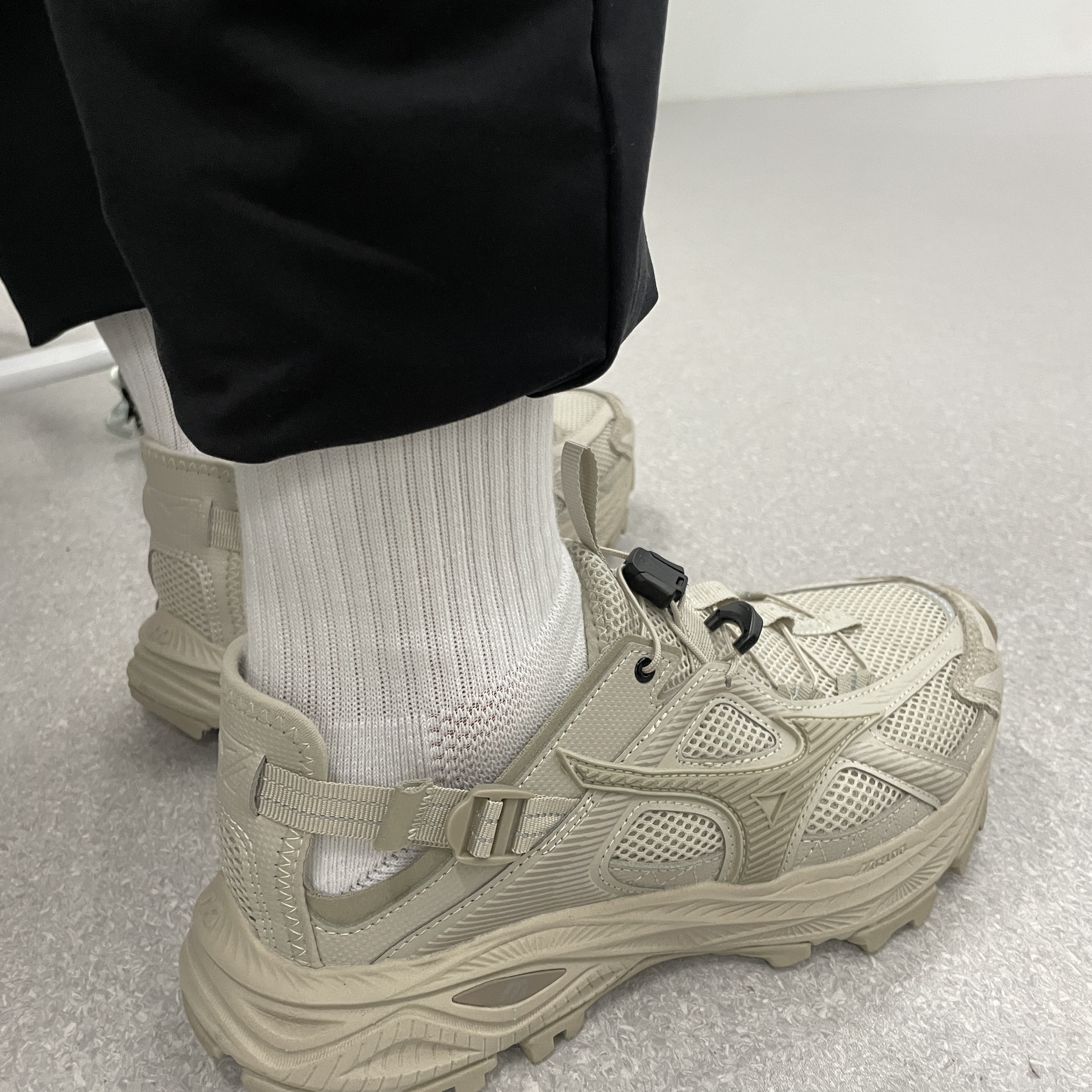Mizuno Racer Trail SE Sand 착용 스타일 - 1
