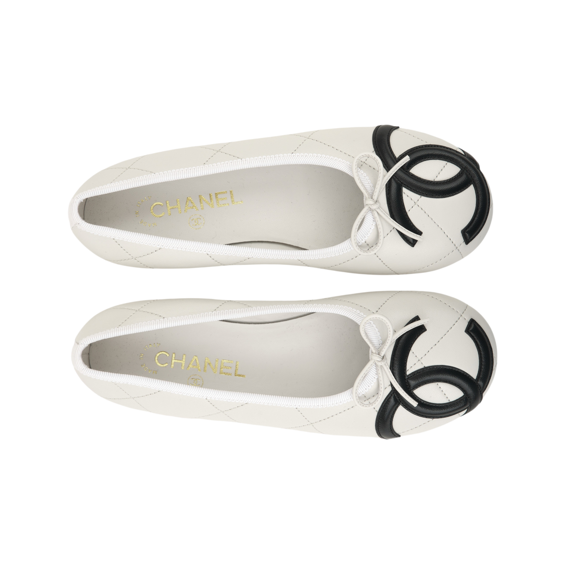 (W) 샤넬 발레 플랫 램스킨 & 화이트 블랙 더 샤넬 코코 비치 컬렉션((W) Chanel Ballet Flats Lambskin & White Black The Chanel Coco Beach Collection) - 5