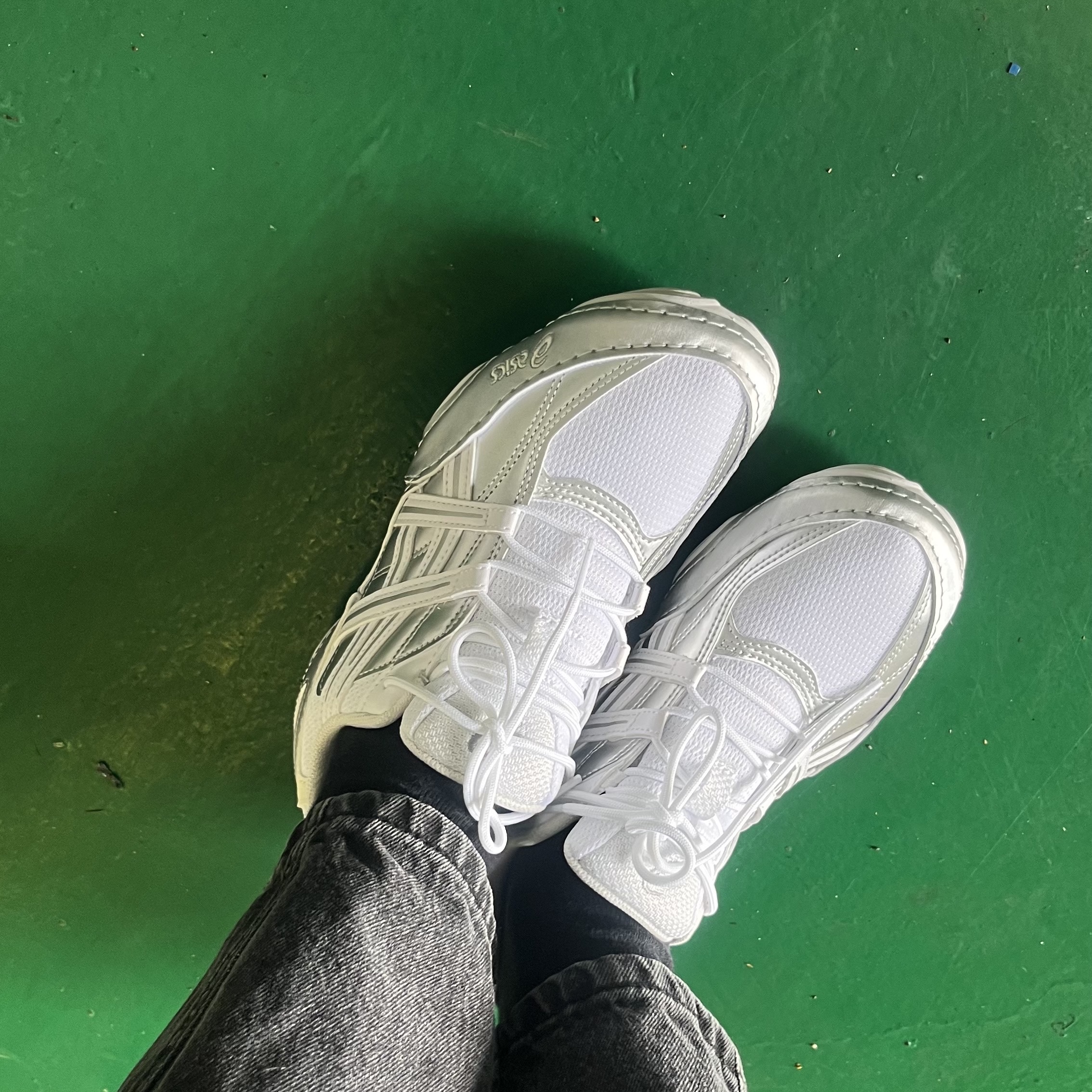 Asics Hypersync White Pure Silver 착용 스타일 - 4