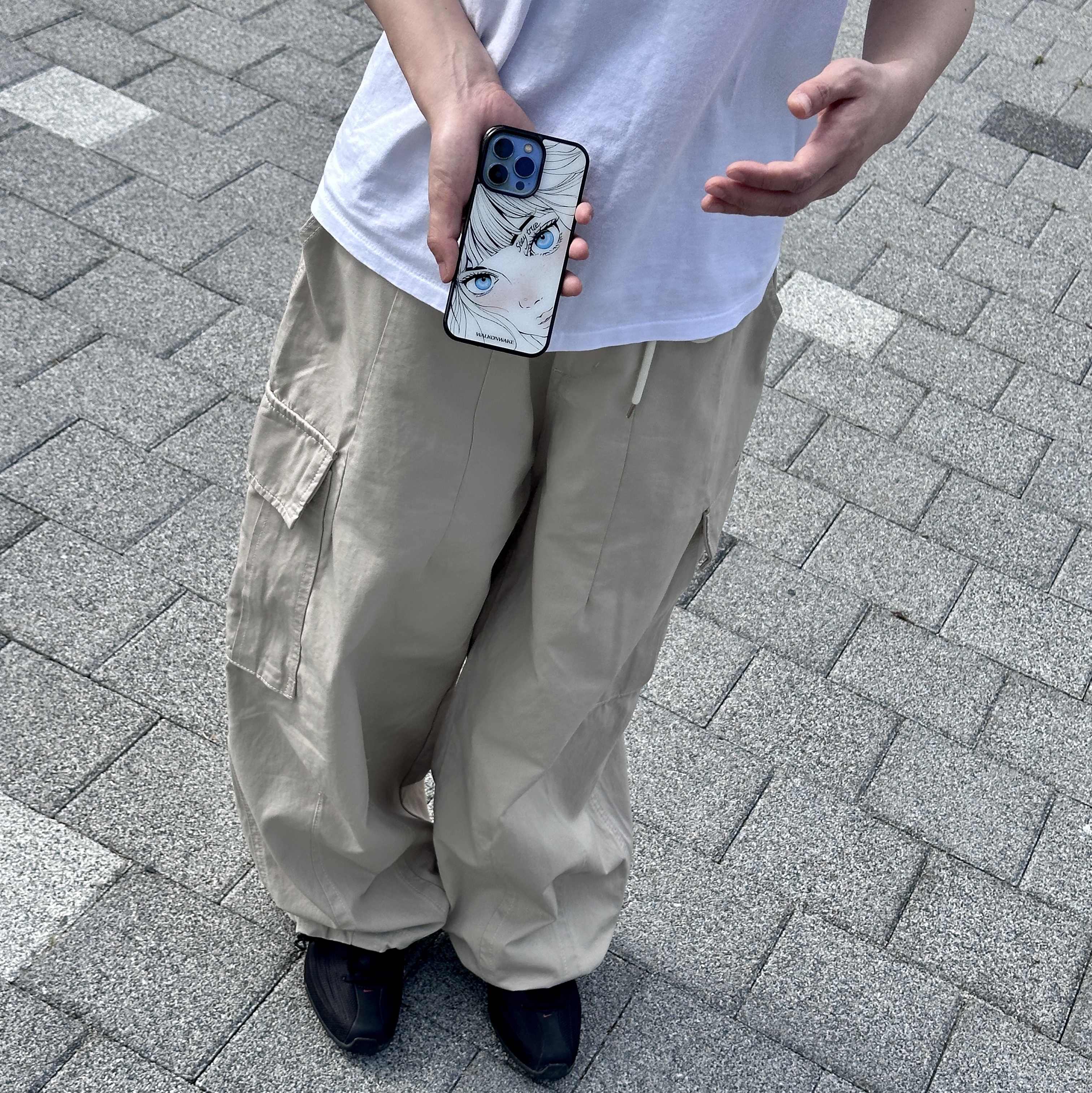 WALKONWAKE Glass blueeye 착용 스타일