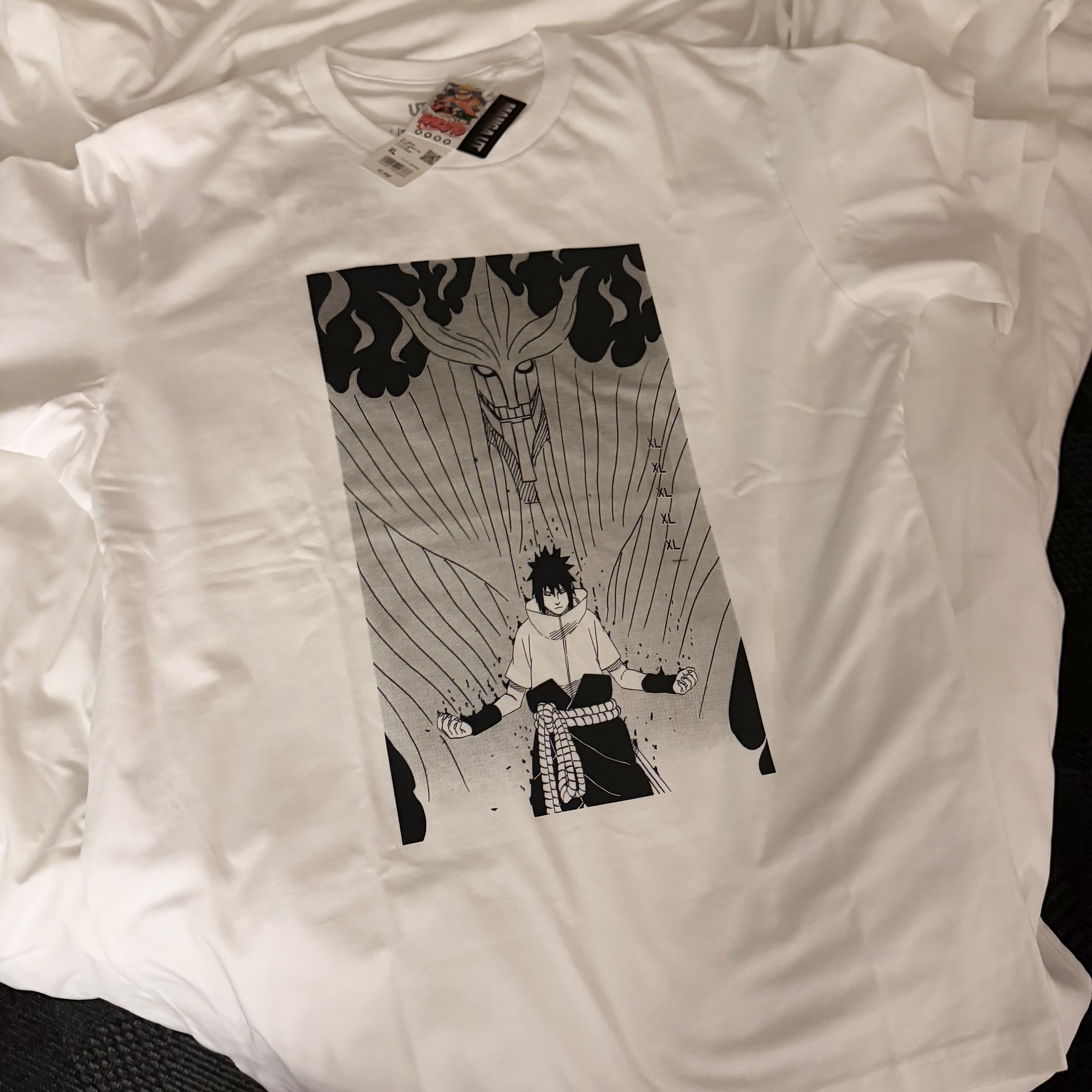Uniqlo UT Shueisha 100th Anniversary Naruto T-Shirt White 착용 스타일
