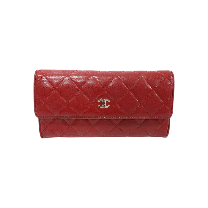 샤넬 A50096 레드 램스킨 은장 CC 로고 클래식 타임리스 플랩 장지갑 (18번대)(Chanel A50096 Red Lambskin Silver CC Logo Classic Timeless Flap Wallet (18 Series))