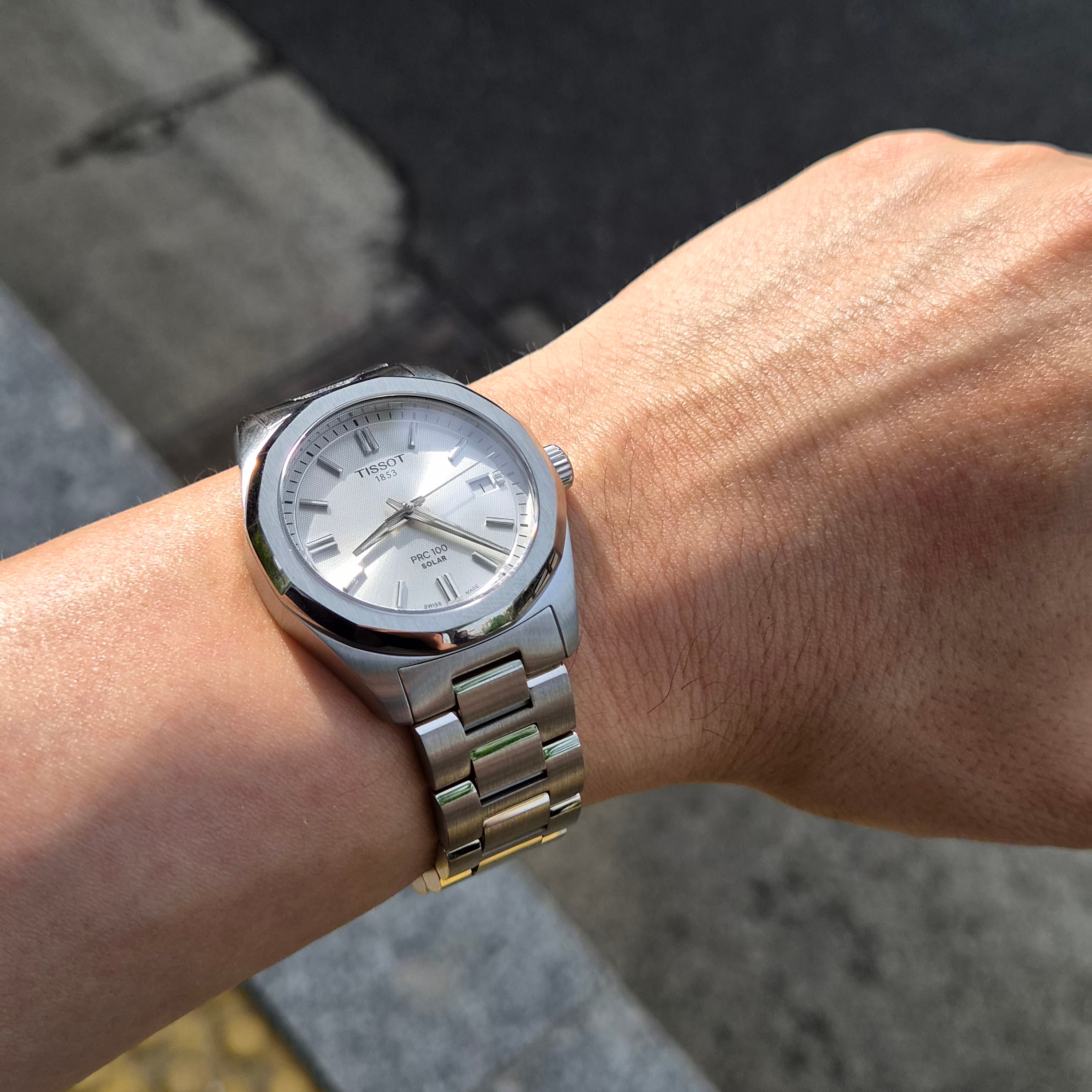 Tissot PRC 100 Solar Quartz 34mm Stainless Steel Grey Silver 착용 스타일 - 1