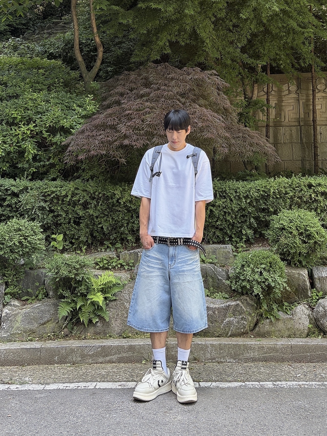 [KREAM 단독] MAZIUNTITLED Roam Pack Dusty Blue 착용 스타일 - 4