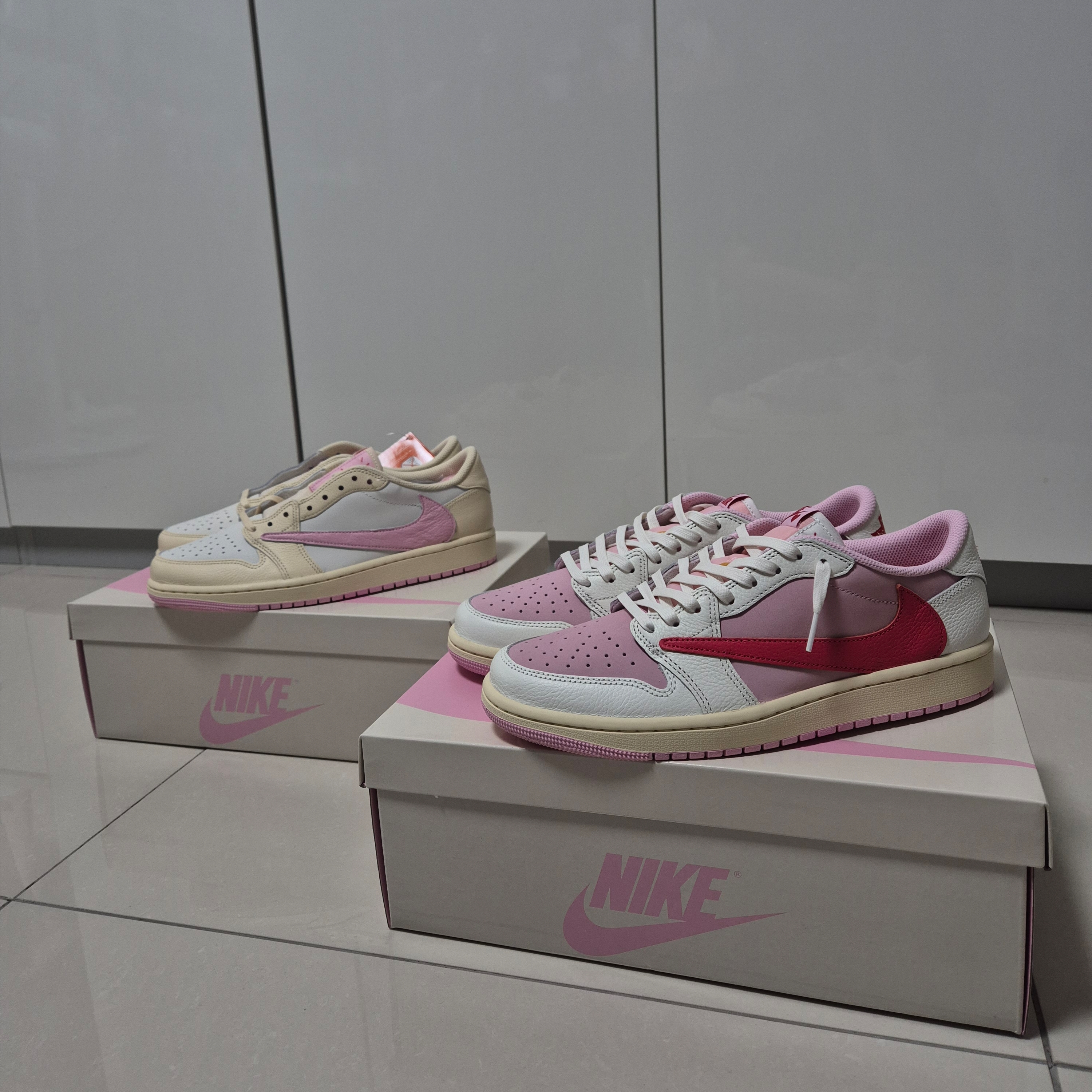 Jordan 1 x Travis Scott Retro Low OG SP Sail Tropical Pink, Jordan 1 x Travis Scott Retro Low OG SP Muslin Shy Pink 착용 스타일