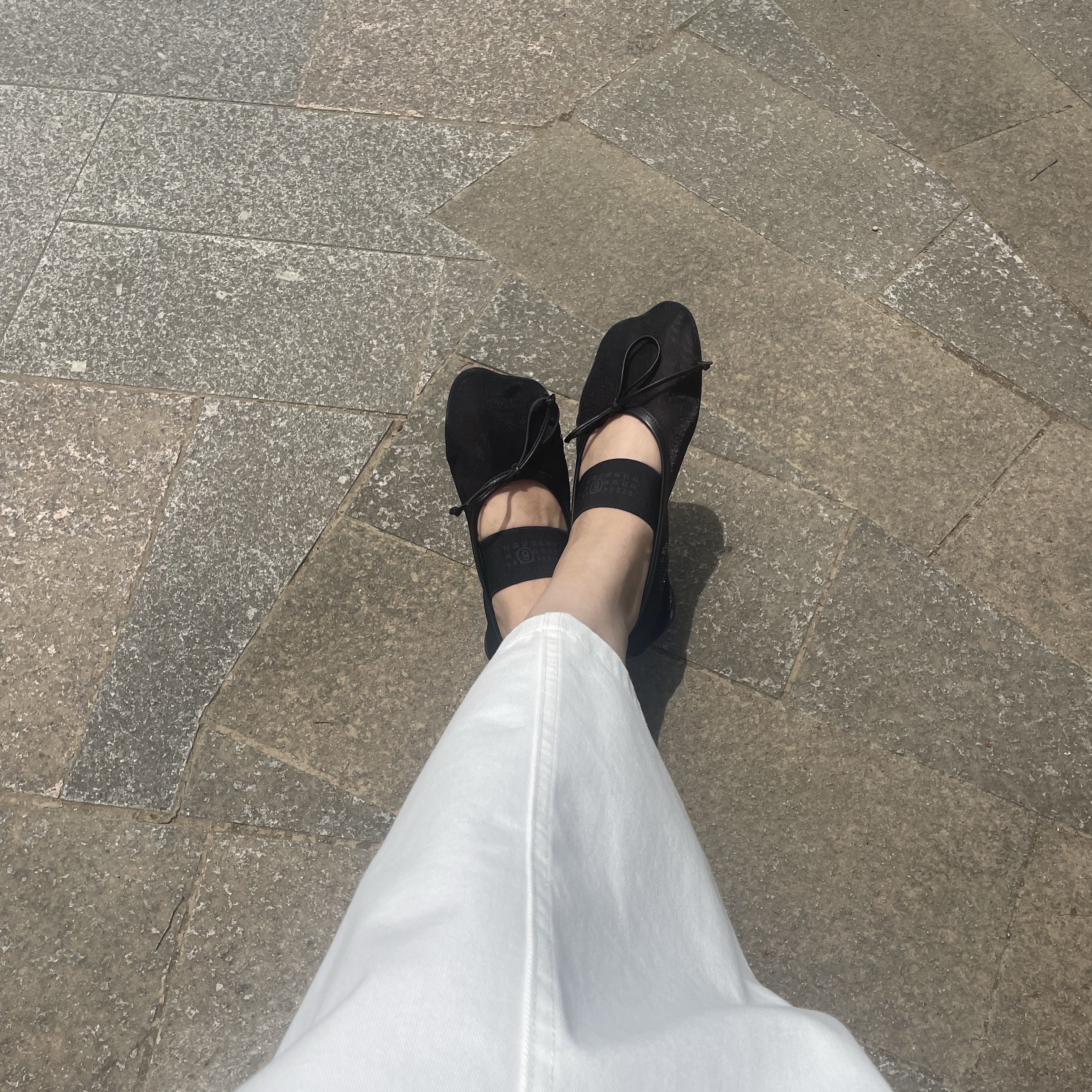 (W) MM6 Maison Margiela Anatomic Numeric Ballerinas Black 착용 스타일