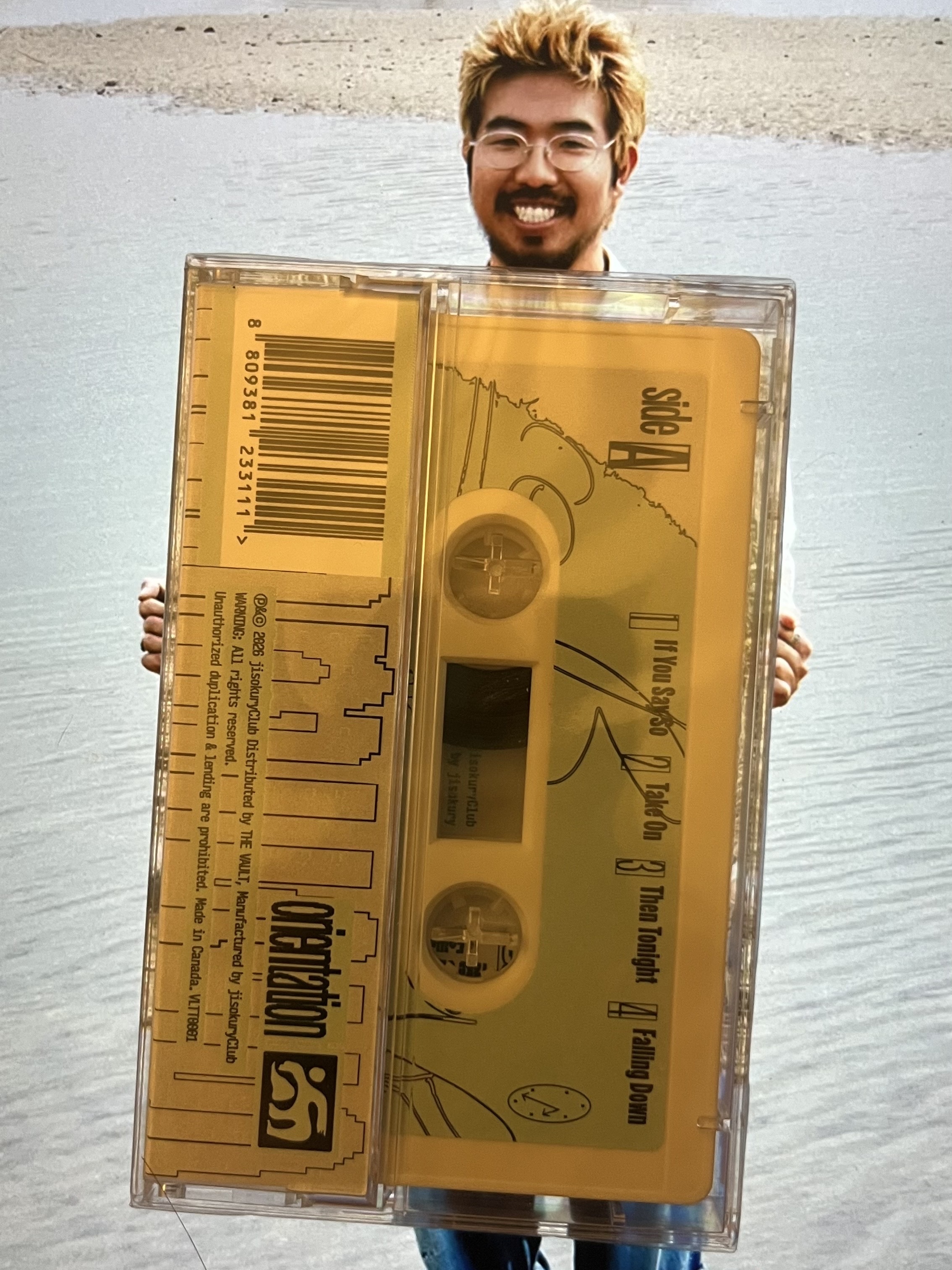Orientation with LIVE [Cassette] 착용 스타일