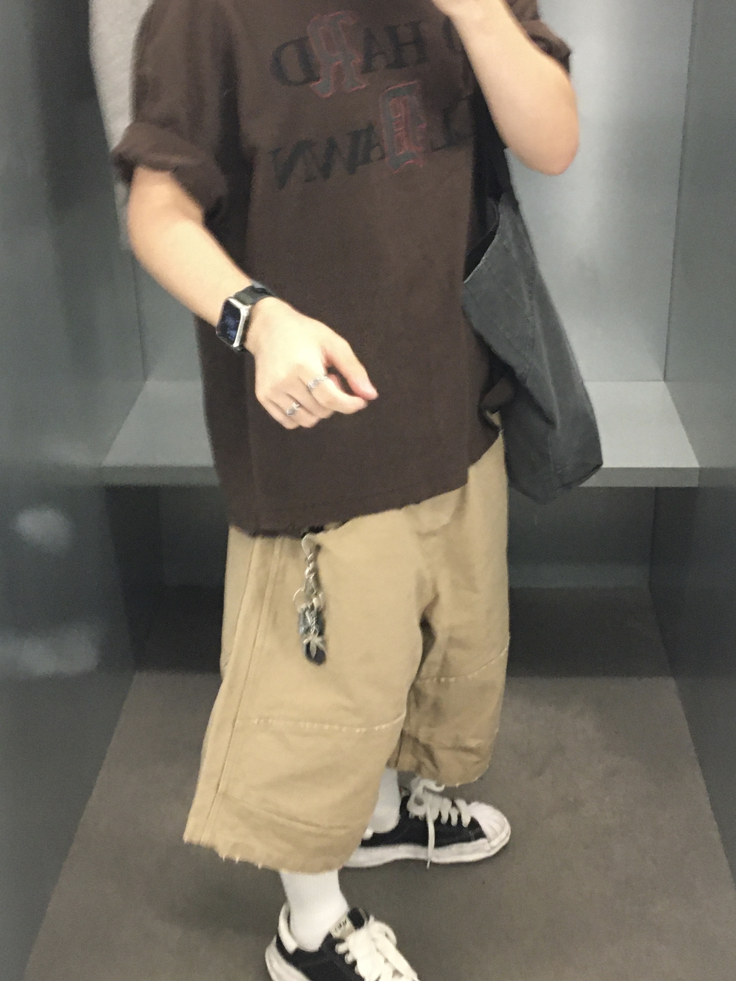 Hatchingroom Broken Egg 2Way Necklace, MJD Canvas 3D Knee Shorts Beige 착용 스타일
