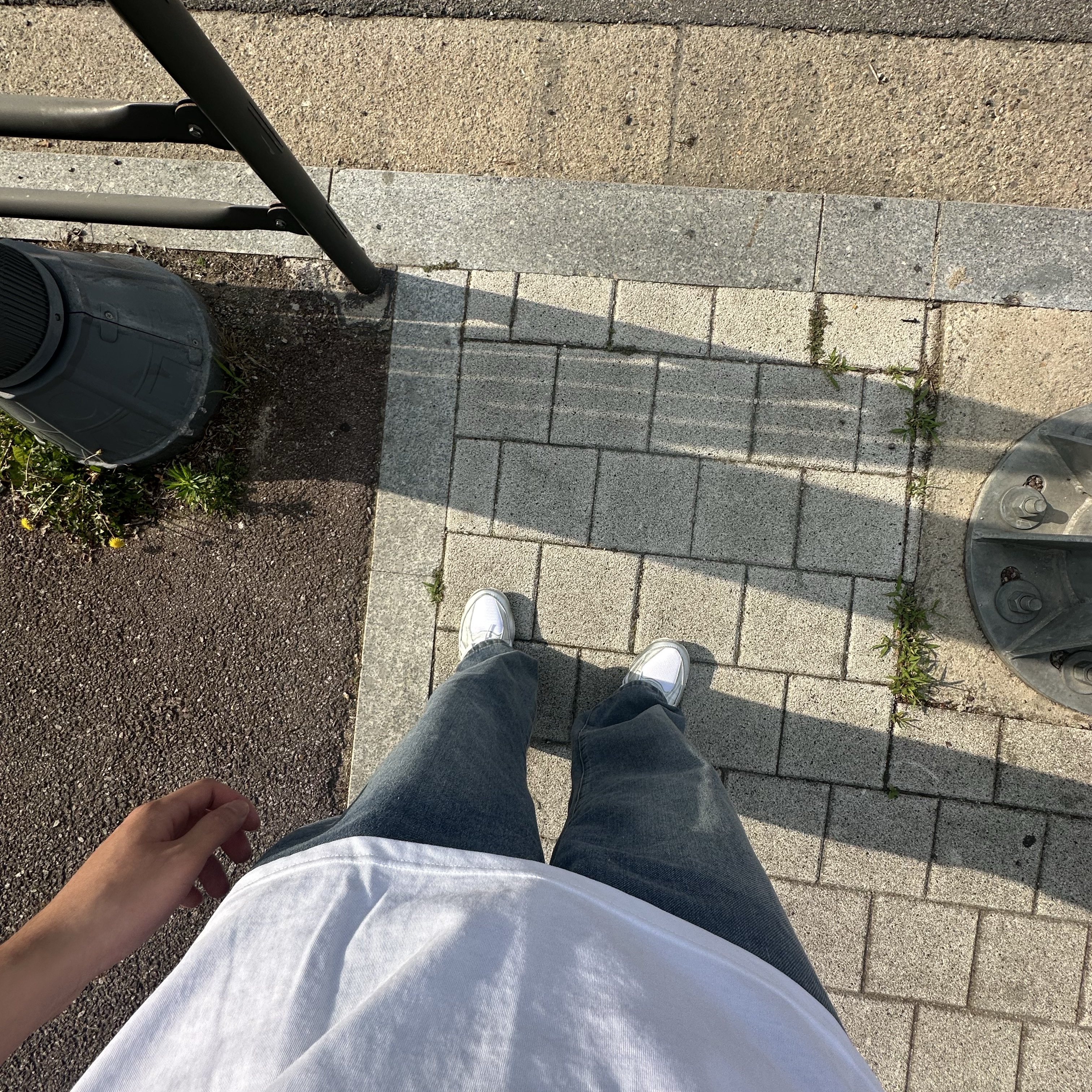 Asics Hypersync White Pure Silver 착용 스타일 - 1