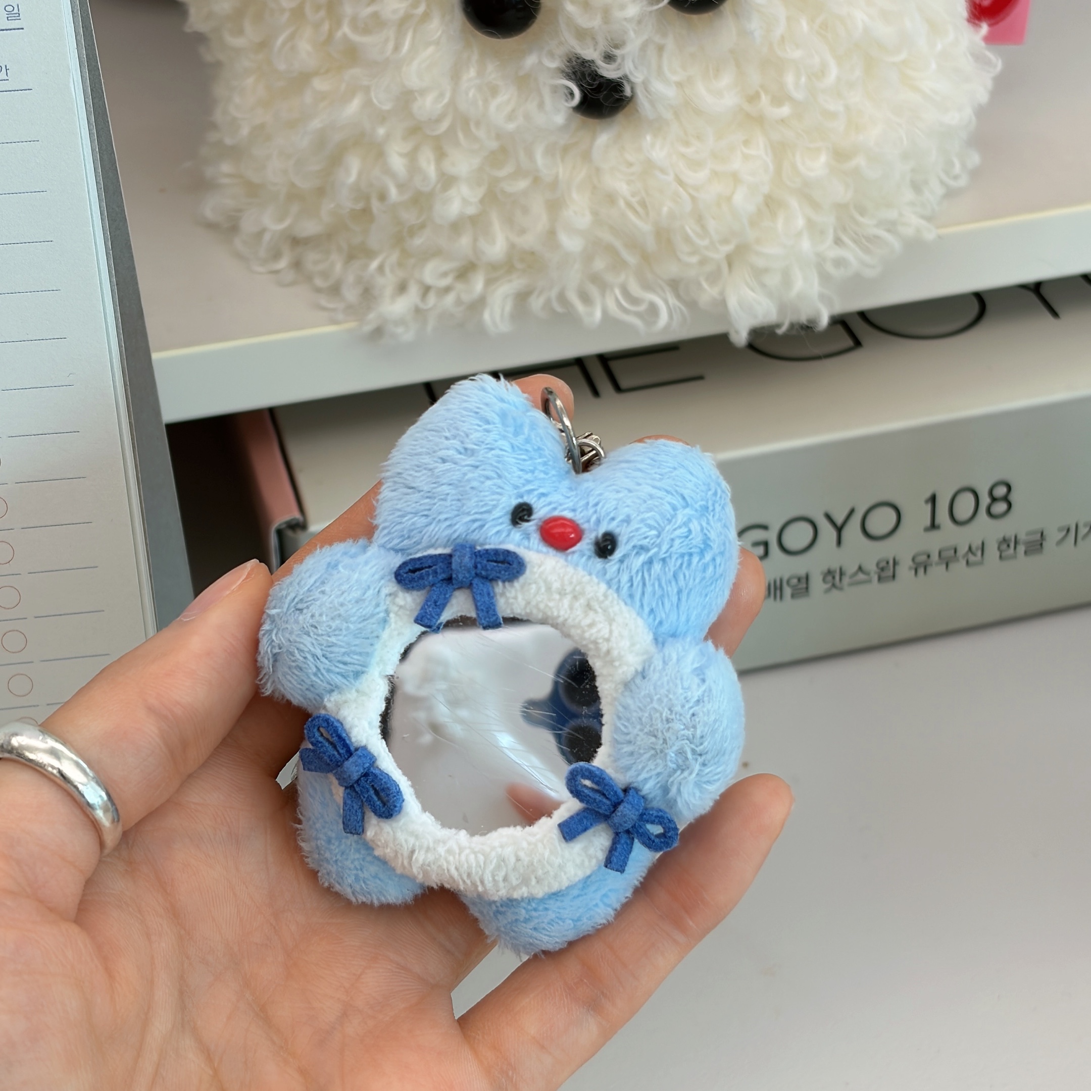 ZZICONG STORE Handmade Blooming Cat Keyring 착용 스타일