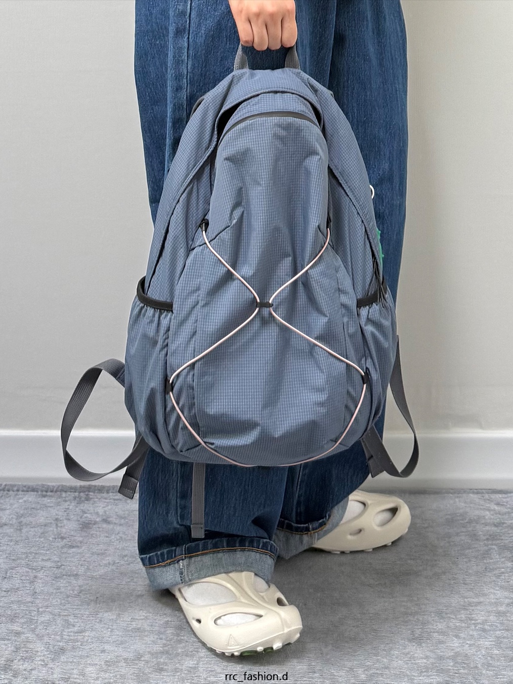 [KREAM 단독] MAZIUNTITLED Roam Pack Dusty Blue, Nike ACG Storm-Fit ADV Cascade Rains Full Zip Jacket Photon Dust - Asia 착용 스타일 - 4