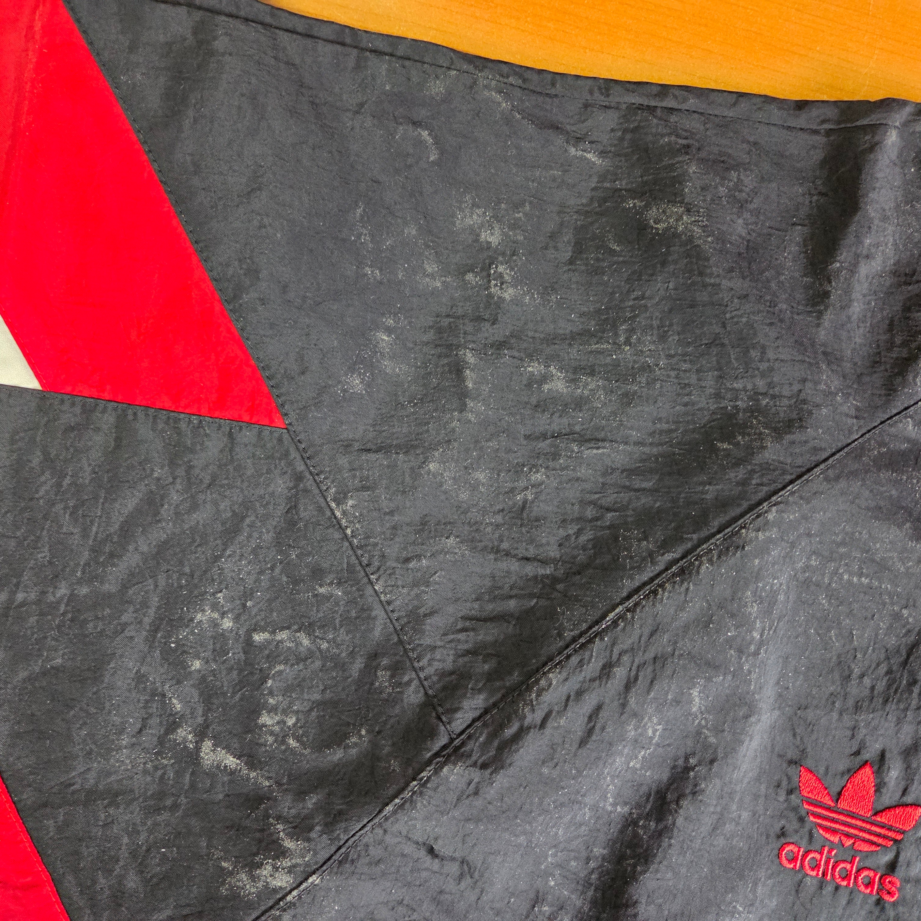 Adidas Manchester United Originals Track Top Black Red - KR Sizing 착용 스타일 - 4