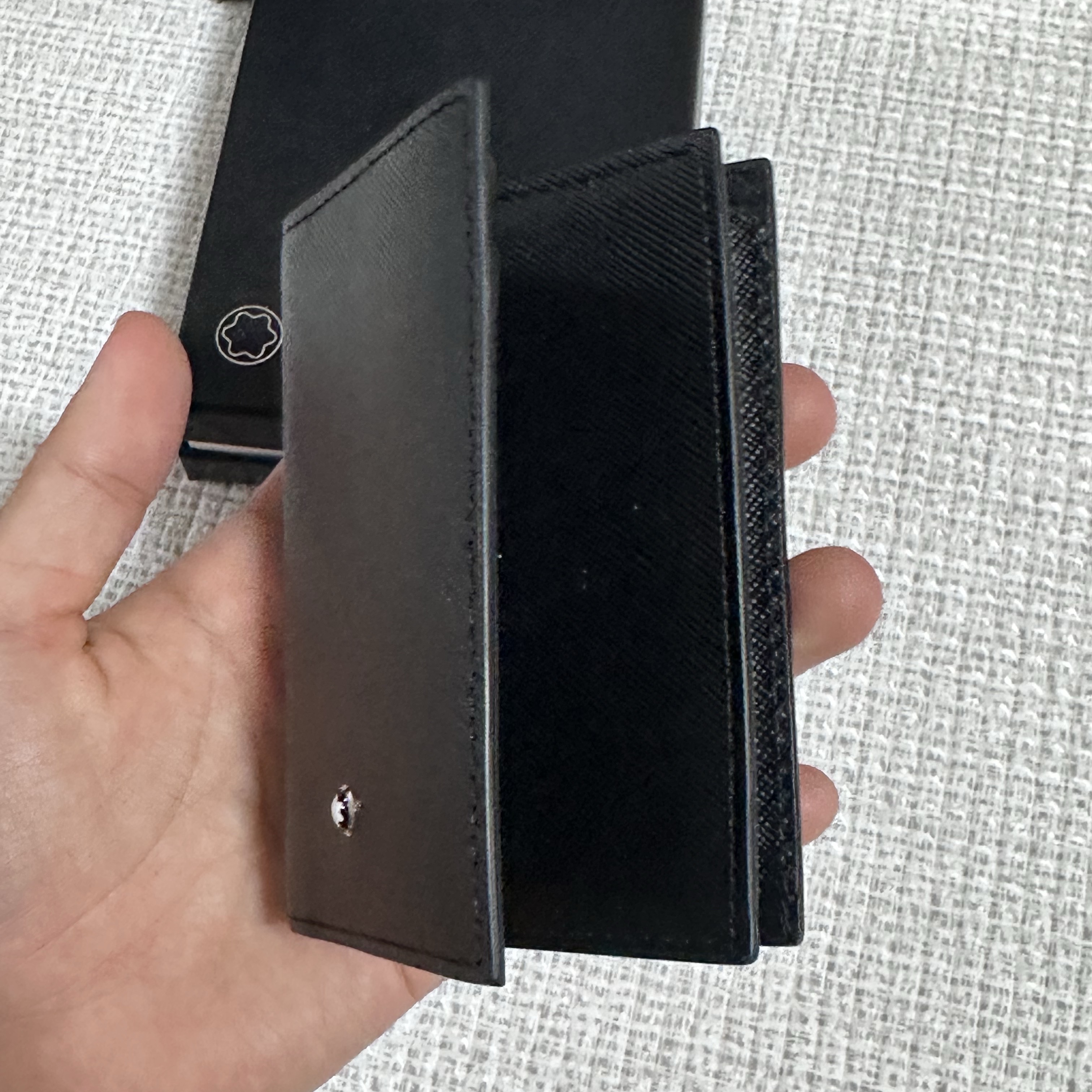 Montblanc Sartorial Business Card Holder Black 착용 스타일 - 3