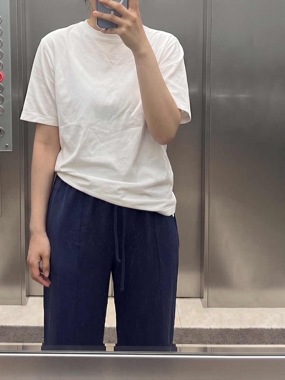 FRONT2LINE Airsoro Overfit T-Shirt, FRONT2LINE Banda Light Line Jogger Pants 착용 스타일