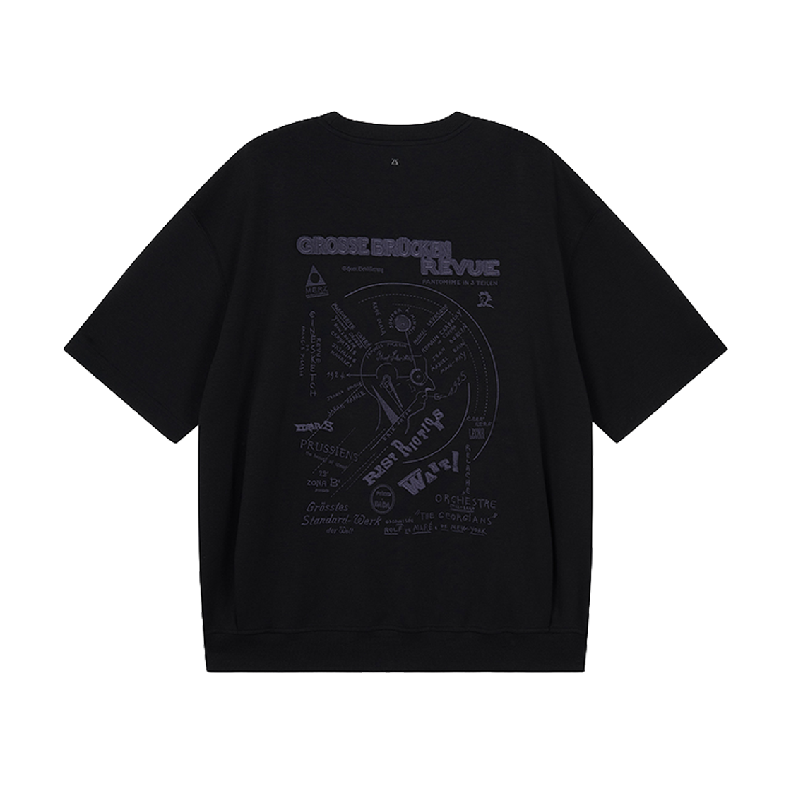 지오송지오 슈비터스 아트워크 블루종 티셔츠 블랙 ZI3TS315BK(ZIOSONGZIO Schwitters Artwork Blouson T-Shirts Black)