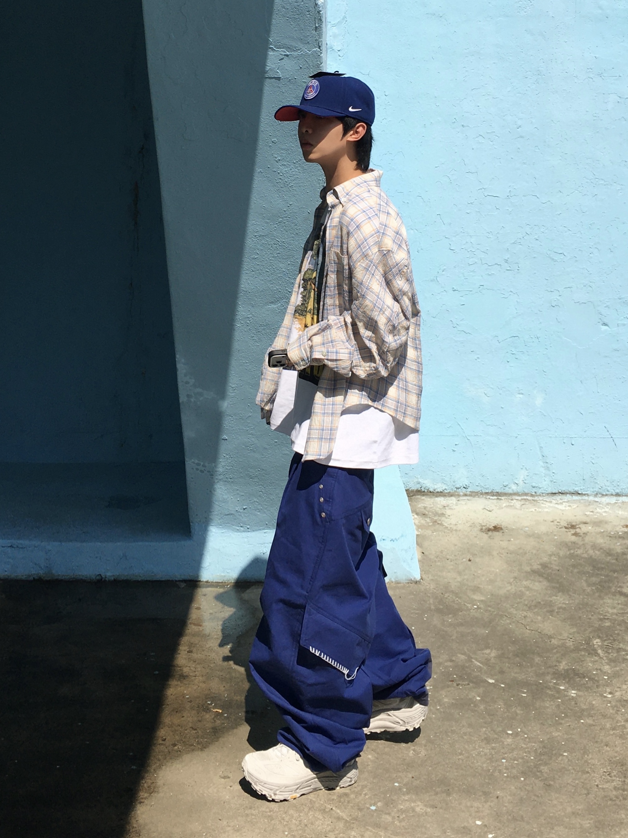 MJD Oversized Drippy Shirt Blue, Hoka x Xlim Mafate Speed 2 TS Grey Foam 착용 스타일 - 1