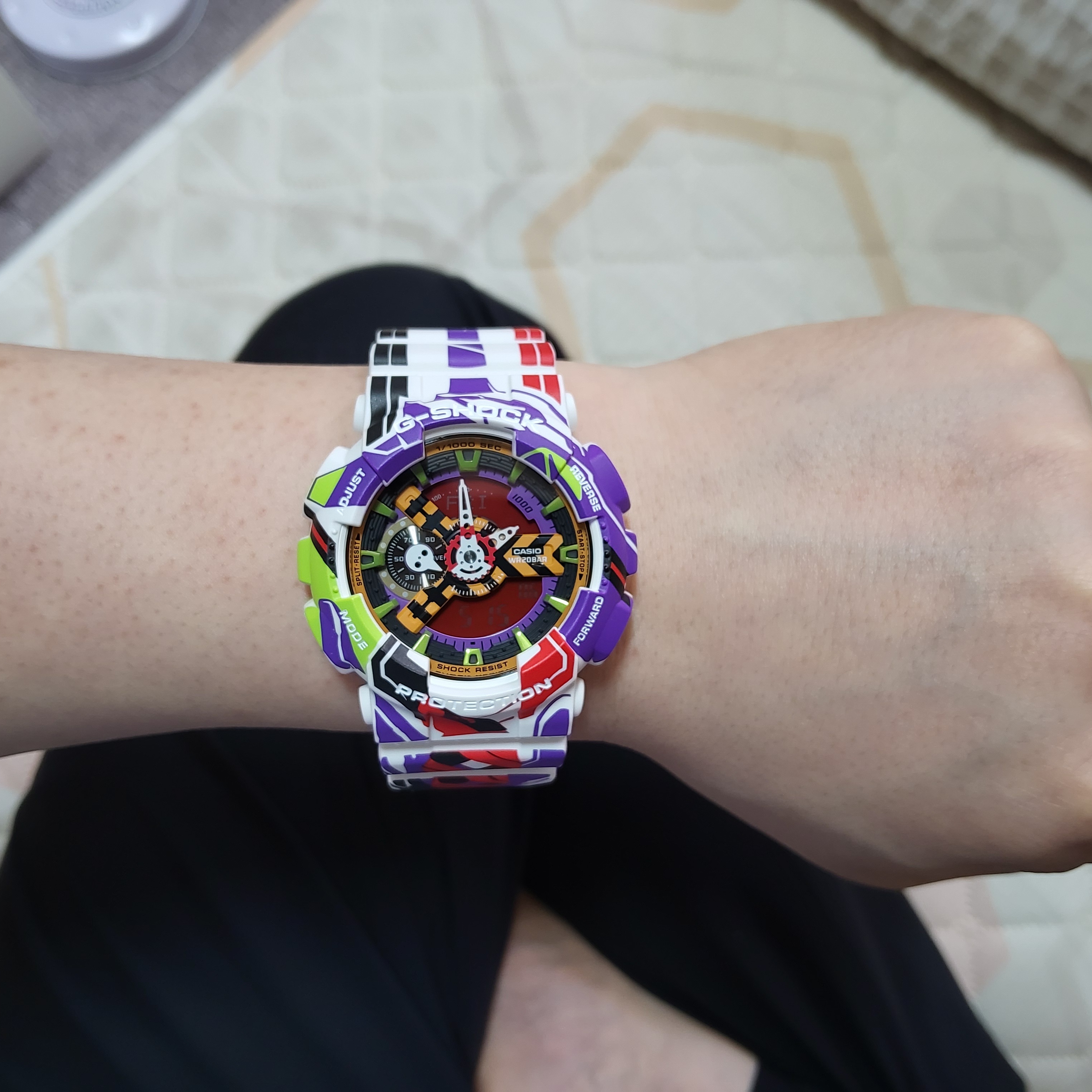 Casio G-Shock x Evangelion GA-110EVA30-7A 착용 스타일 - 10