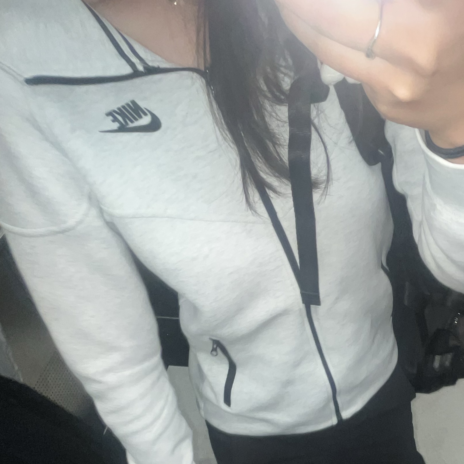 (W) Nike NSW Tech Fleece Windrunner Full Zip Hoodie Light Grey Heather - Asia 착용 스타일 - 1