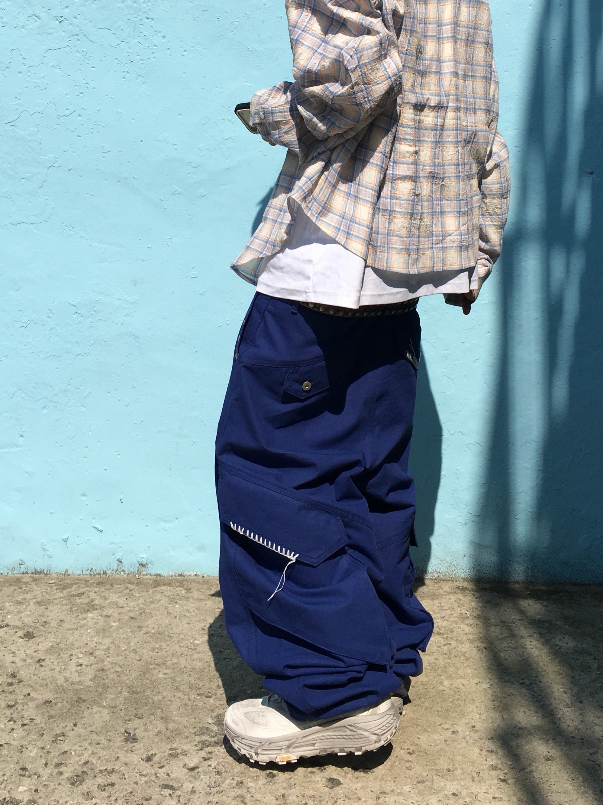 MJD Oversized Drippy Shirt Blue, Hoka x Xlim Mafate Speed 2 TS Grey Foam 착용 스타일 - 3