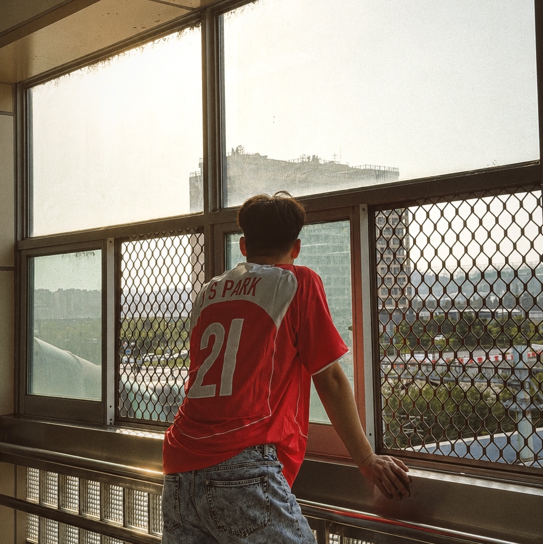 Nike Park Ji-Sung South Korea 2004 Total 90 Reissue Soccer Replica Jersey (Marking Ver.) 착용 스타일 - 3