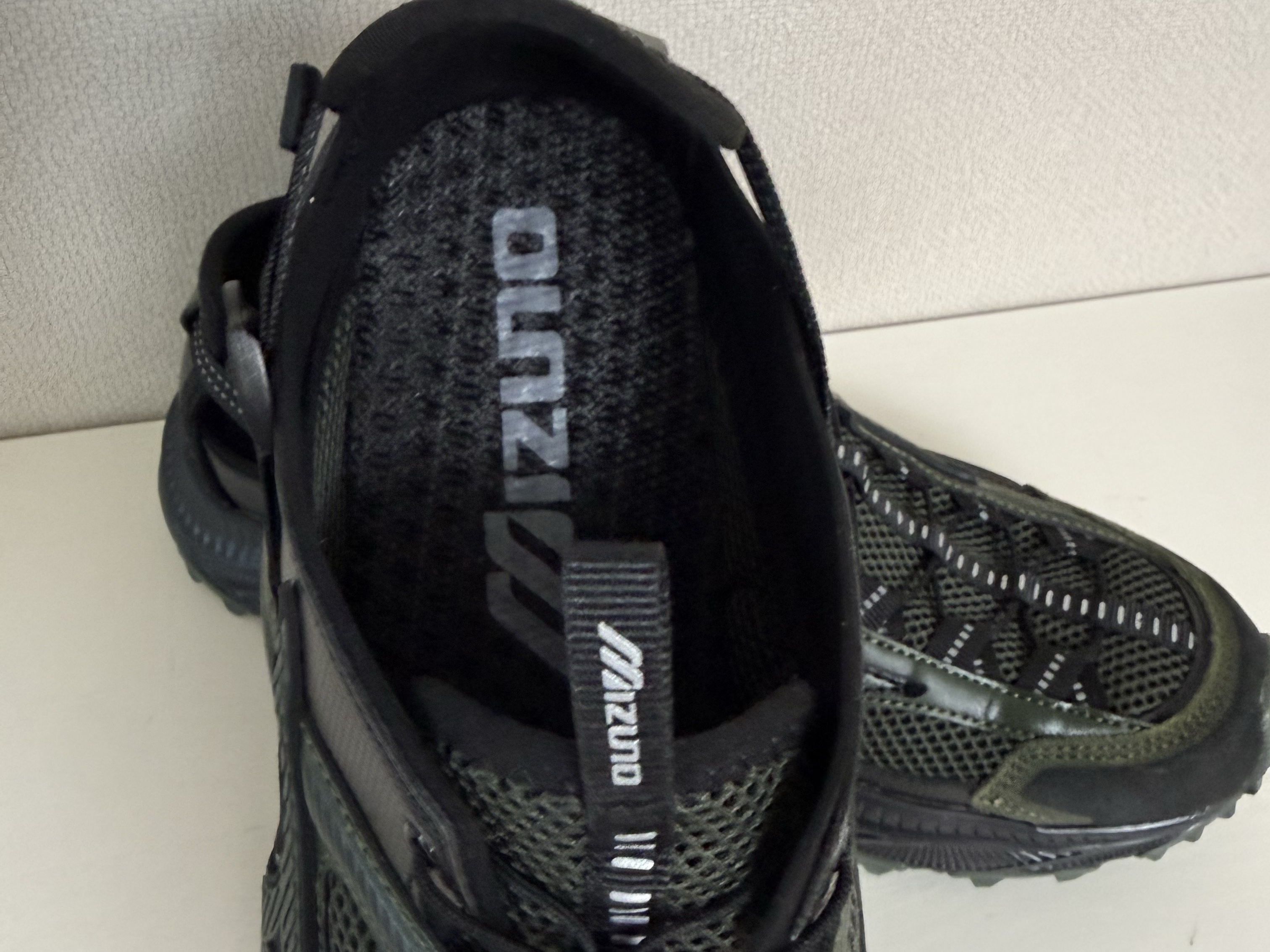 Mizuno Apex Trail Khaki 착용 스타일 - 4