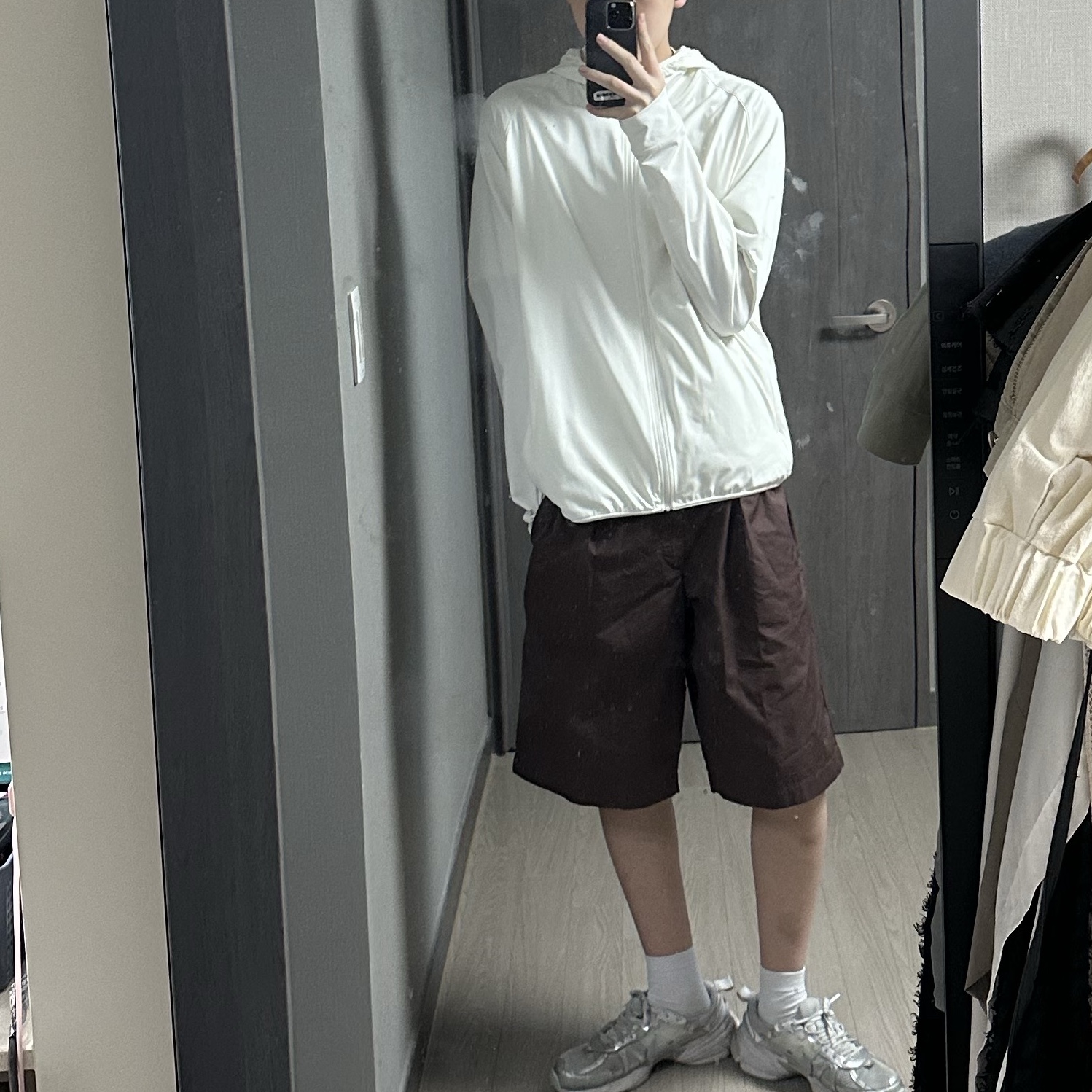 Nike V2K Run Obsidian Thunder Blue, Casio G-Shock GA-2100SKE-7A 착용 스타일 - 2