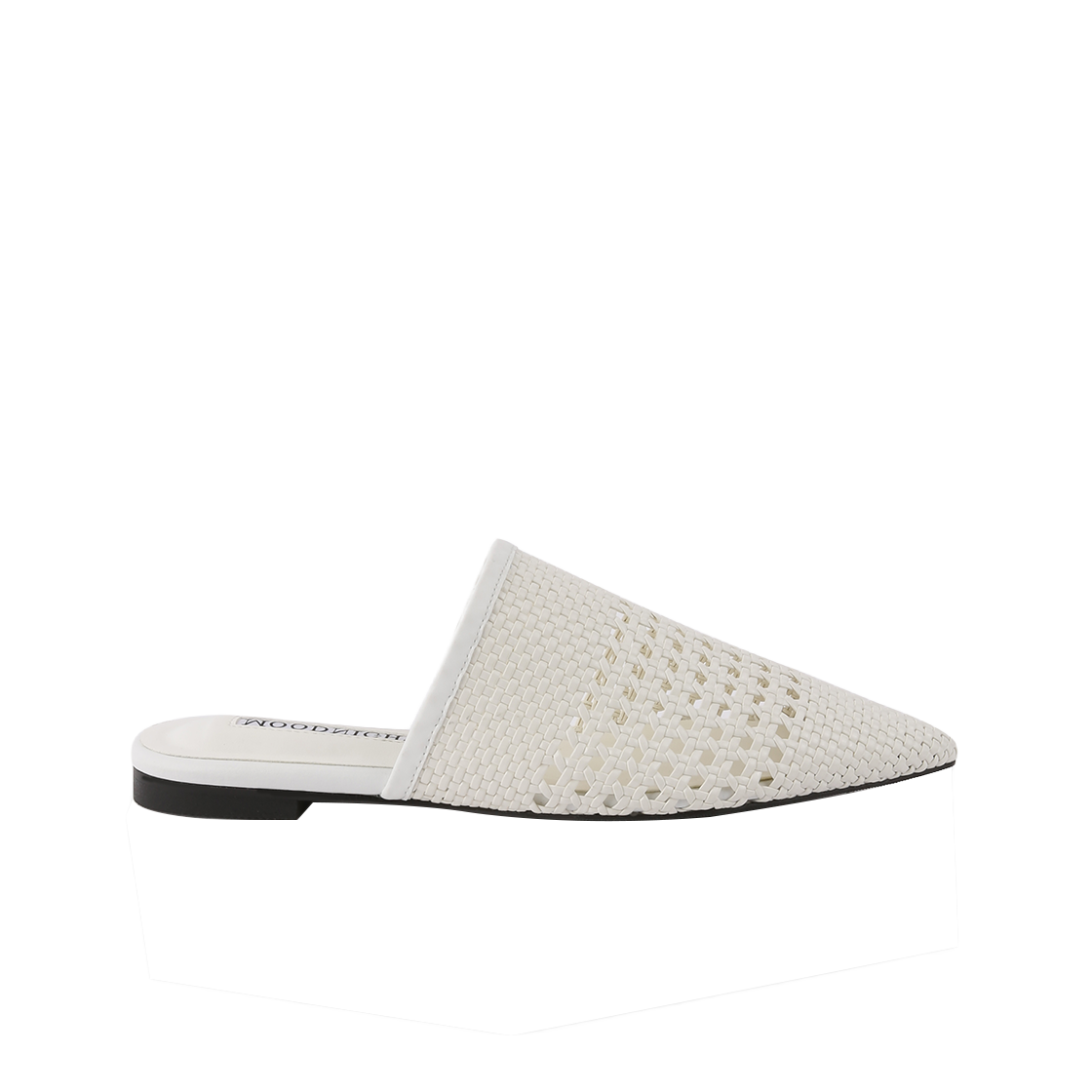 MD0033_1 Moodnight Weaving Slides Bloafer l White