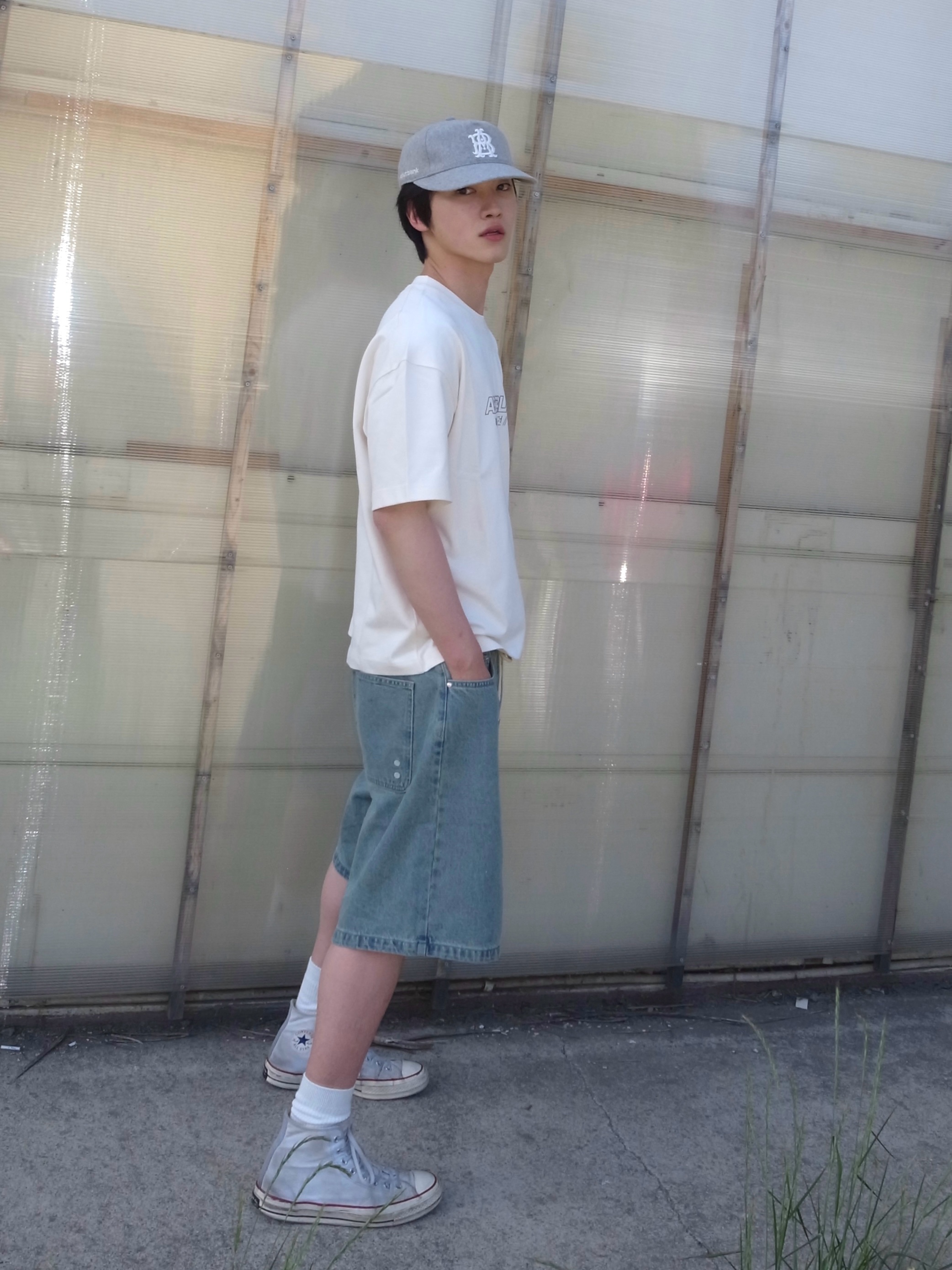 [KREAM 단독] About:Blank KREAM Exclusive T-Shirt Oat - 26FW, [KREAM 단독] About:Blank Monogram Cap Grey Ecru - 26SS 착용 스타일 - 8