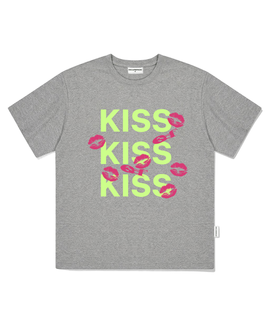 E261OTS175GR Escapefrom Kiss Kiss Kiss Print Oversized T-Shirt Gray