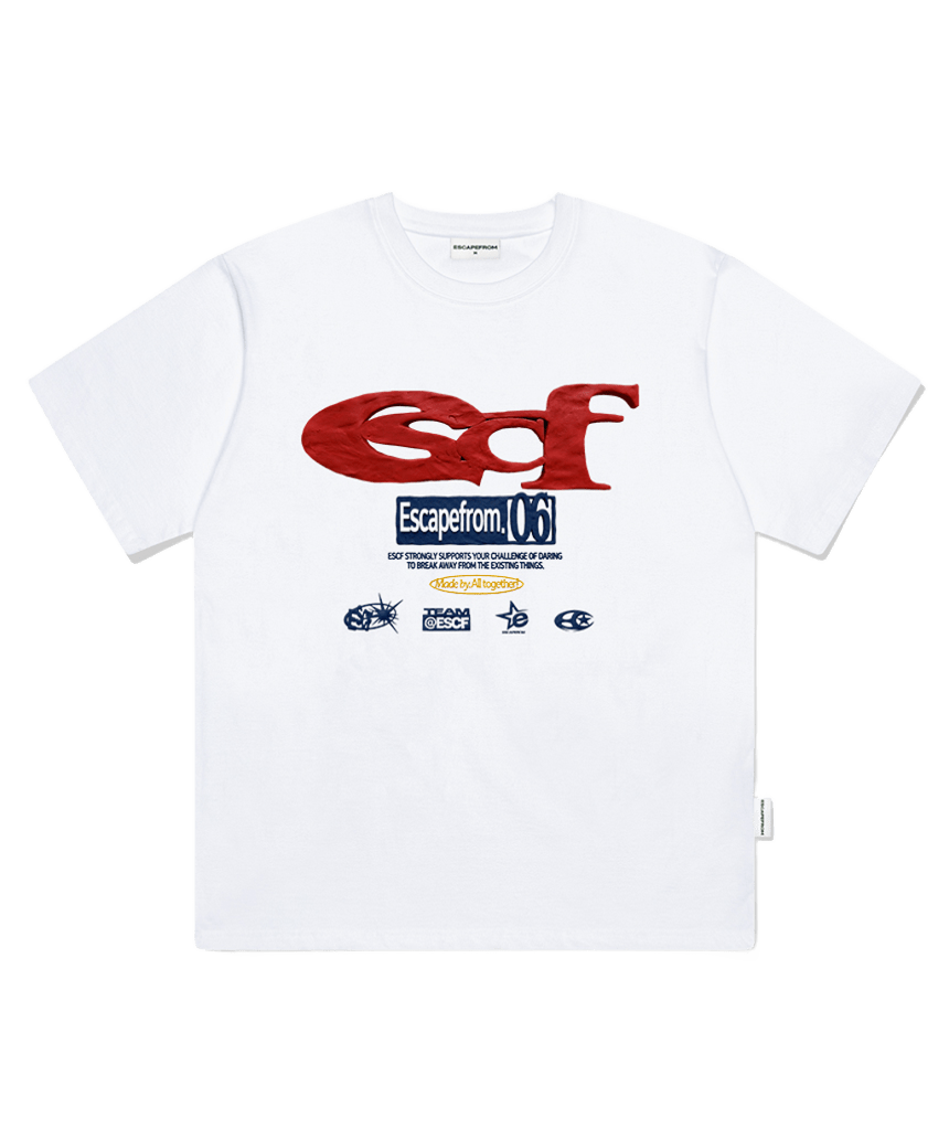 이스케이프프롬 클레이 ESCF 로고콜라주 프린트 오버핏 반팔티 화이트(Escapefrom Clay ESCF Logo Collage Print Oversized T-Shirt White)