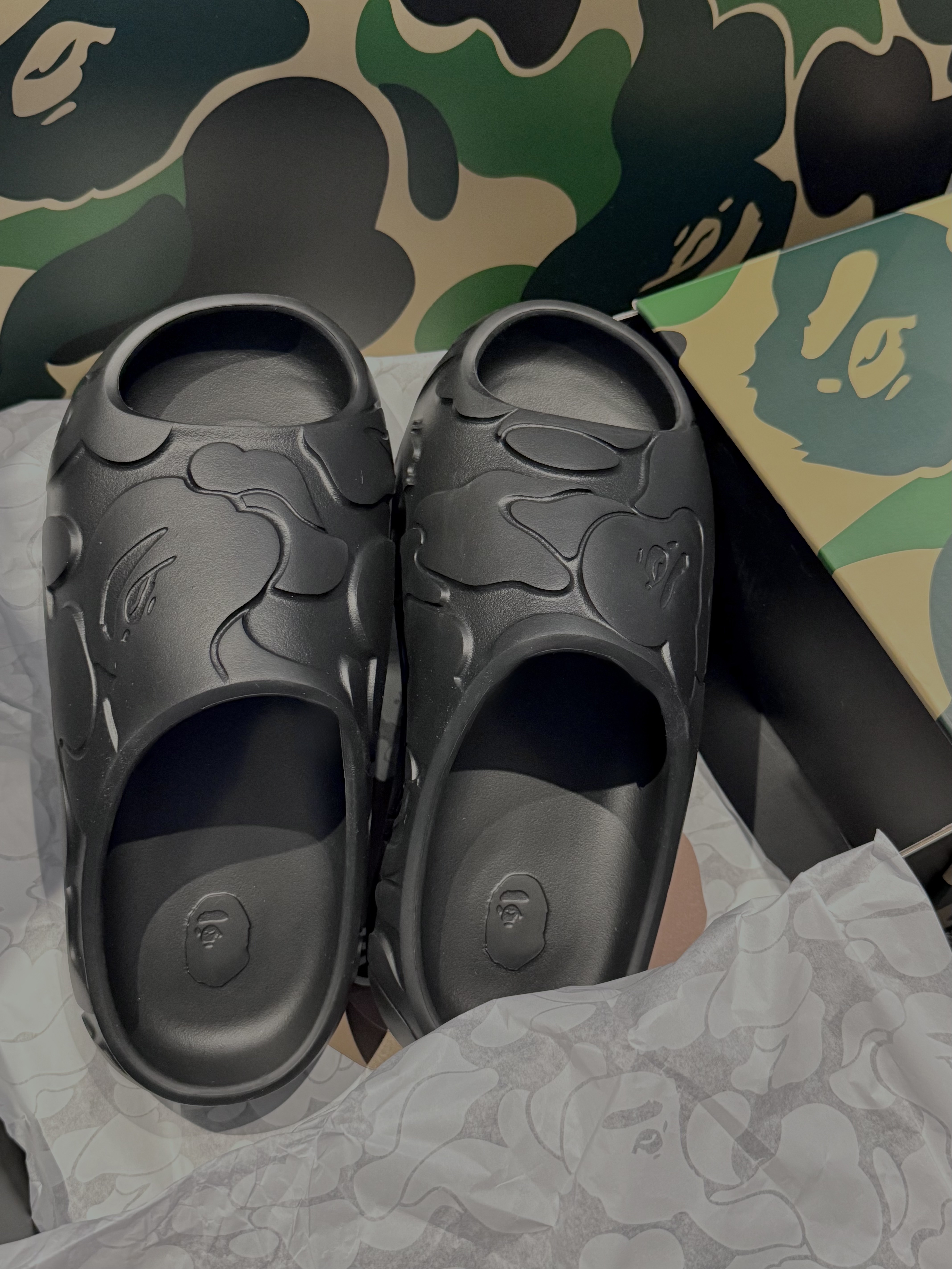 BAPE Slide #1 Black 착용 스타일