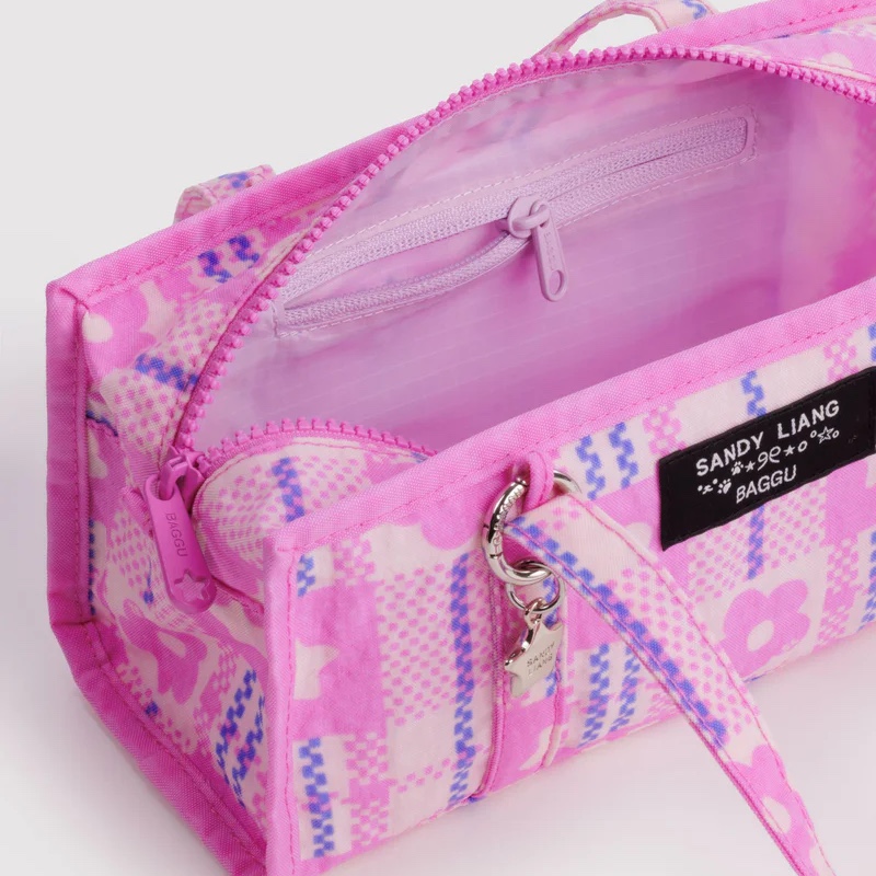 Sandy Liang x Baggu Mini Nylon Market Bag Market Plaid Pink 착용 스타일 - 3