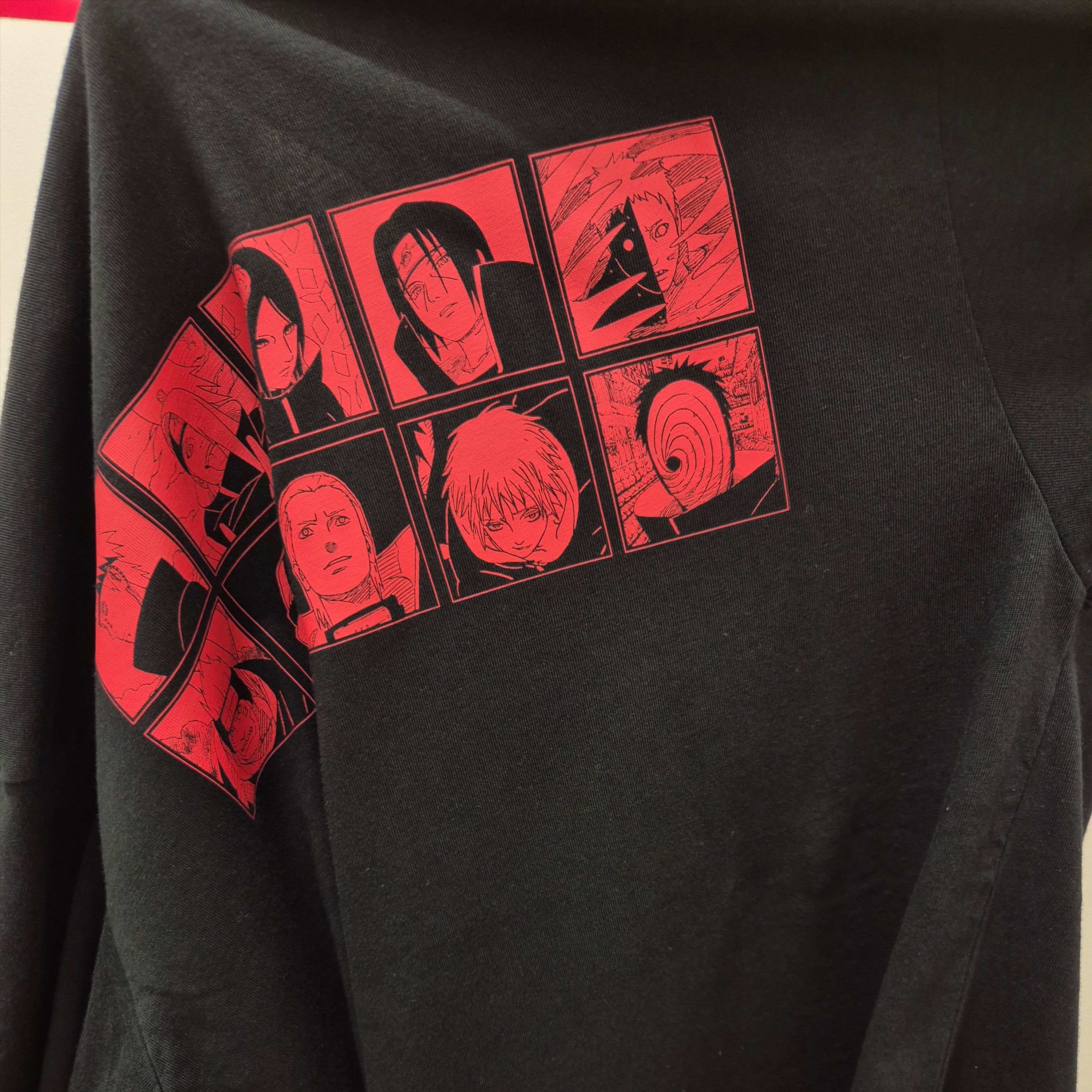 Uniqlo UT Shueisha 100th Anniversary Naruto T-Shirt Black 착용 스타일 - 1