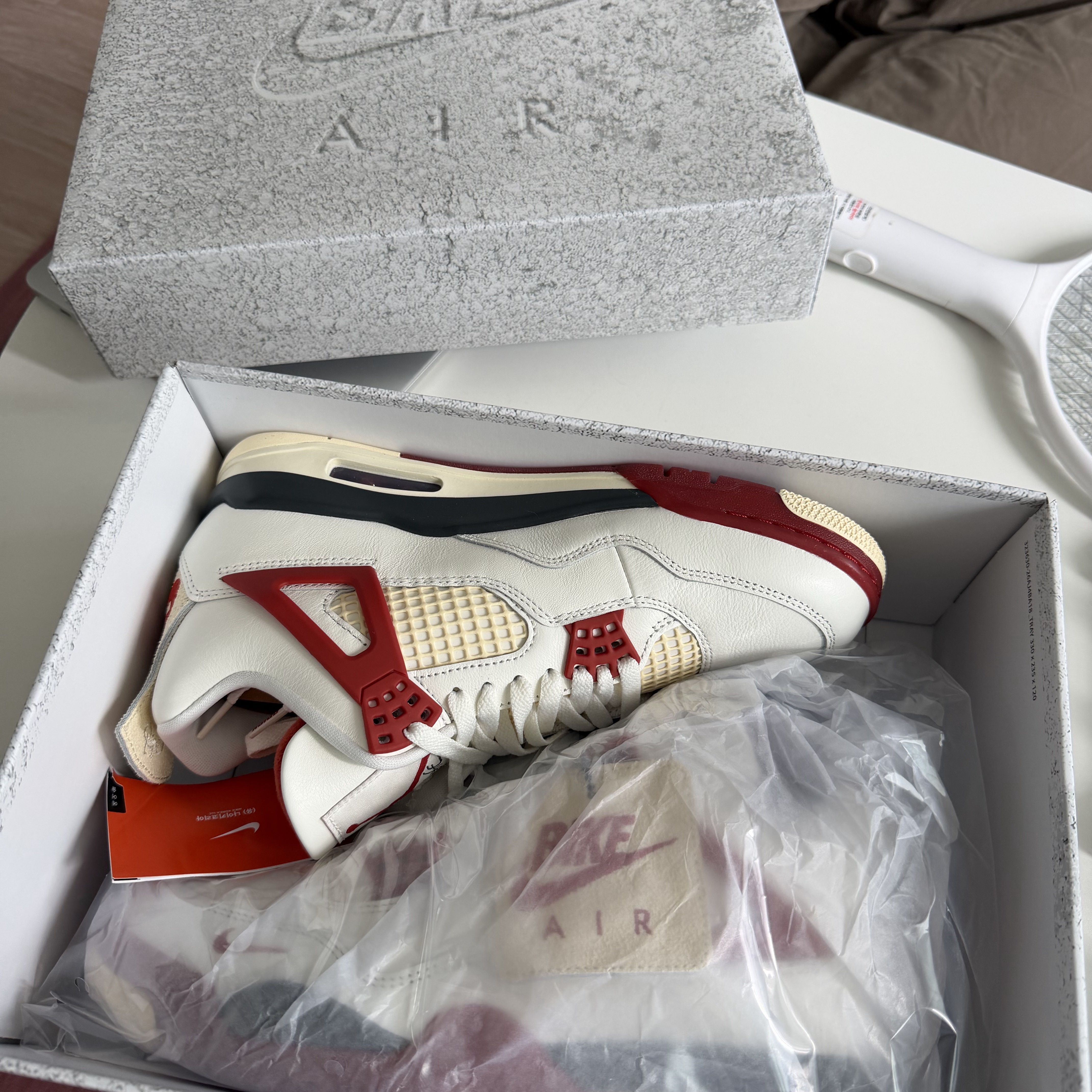 Jordan 4 x Nigel Sylvester Retro OG Brick After Brick 착용 스타일 - 2