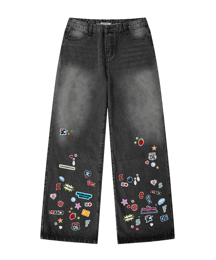 이스케이프프롬 심볼 콜라주 패치 프린트 데님팬츠 흑청(Escapefrom Symbol Collage Patch Print Denim Pants Black Wash)