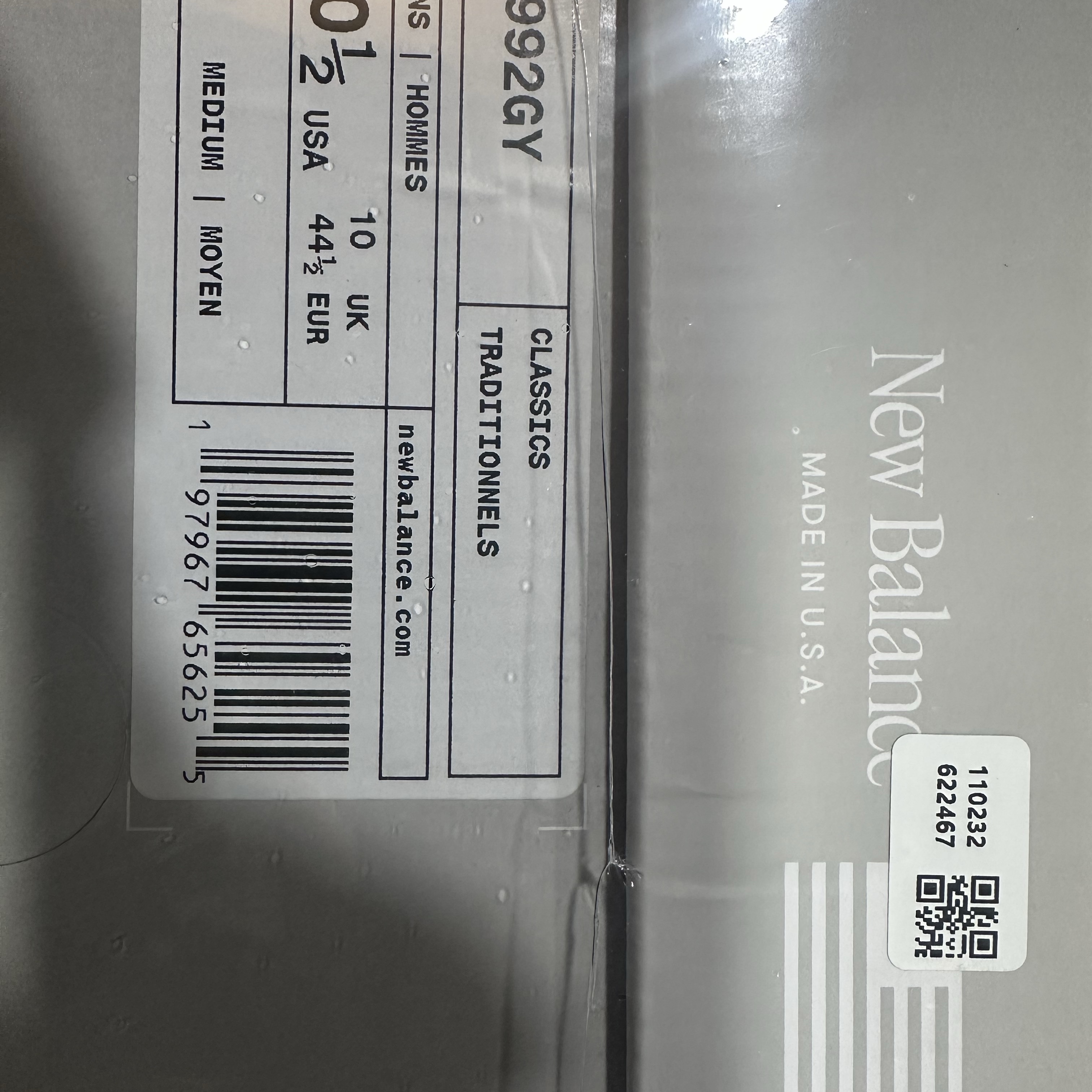 New Balance 992 Made in USA Core Grey Silver Metallic 착용 스타일 - 3