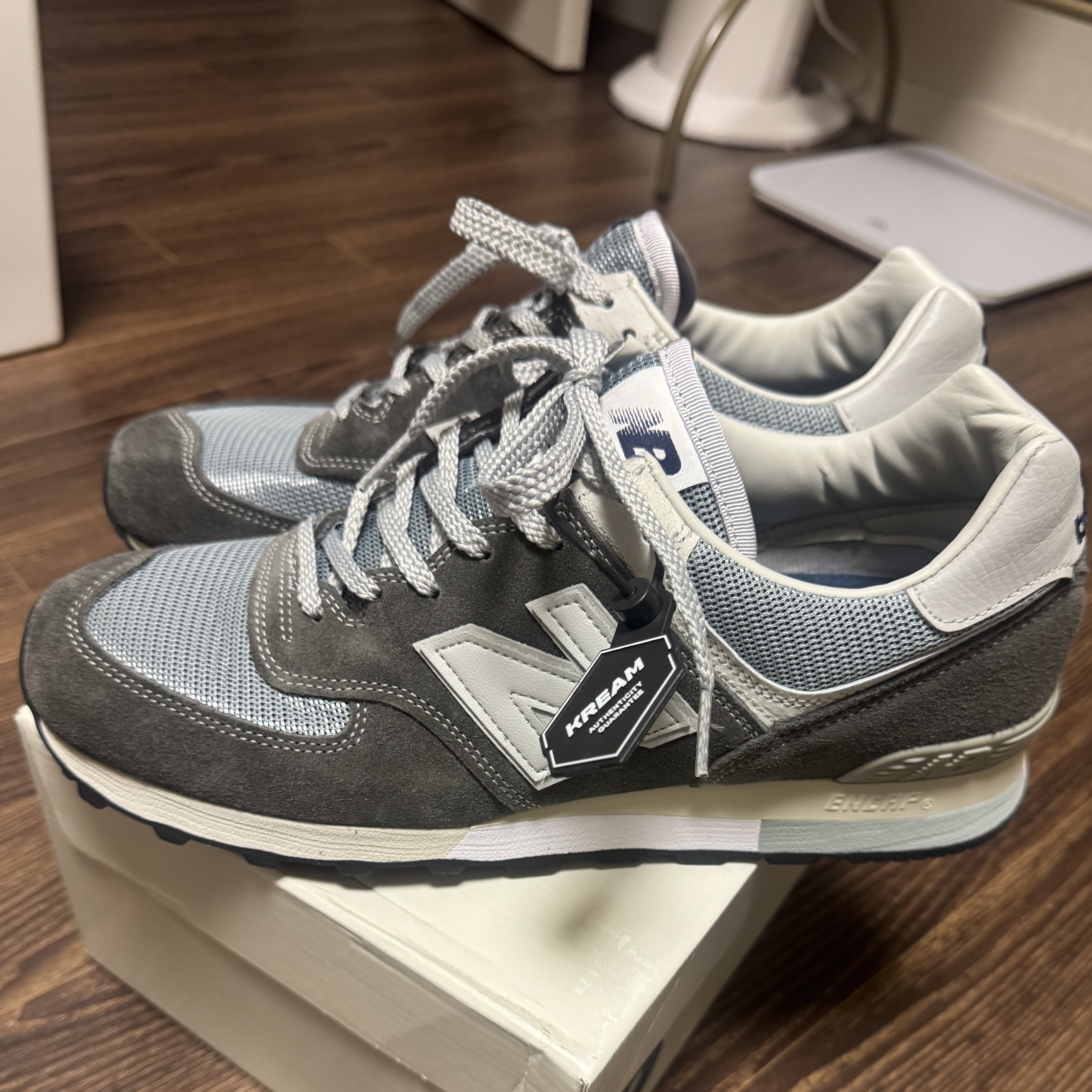 New Balance 576 Made in UK Grey 착용 스타일