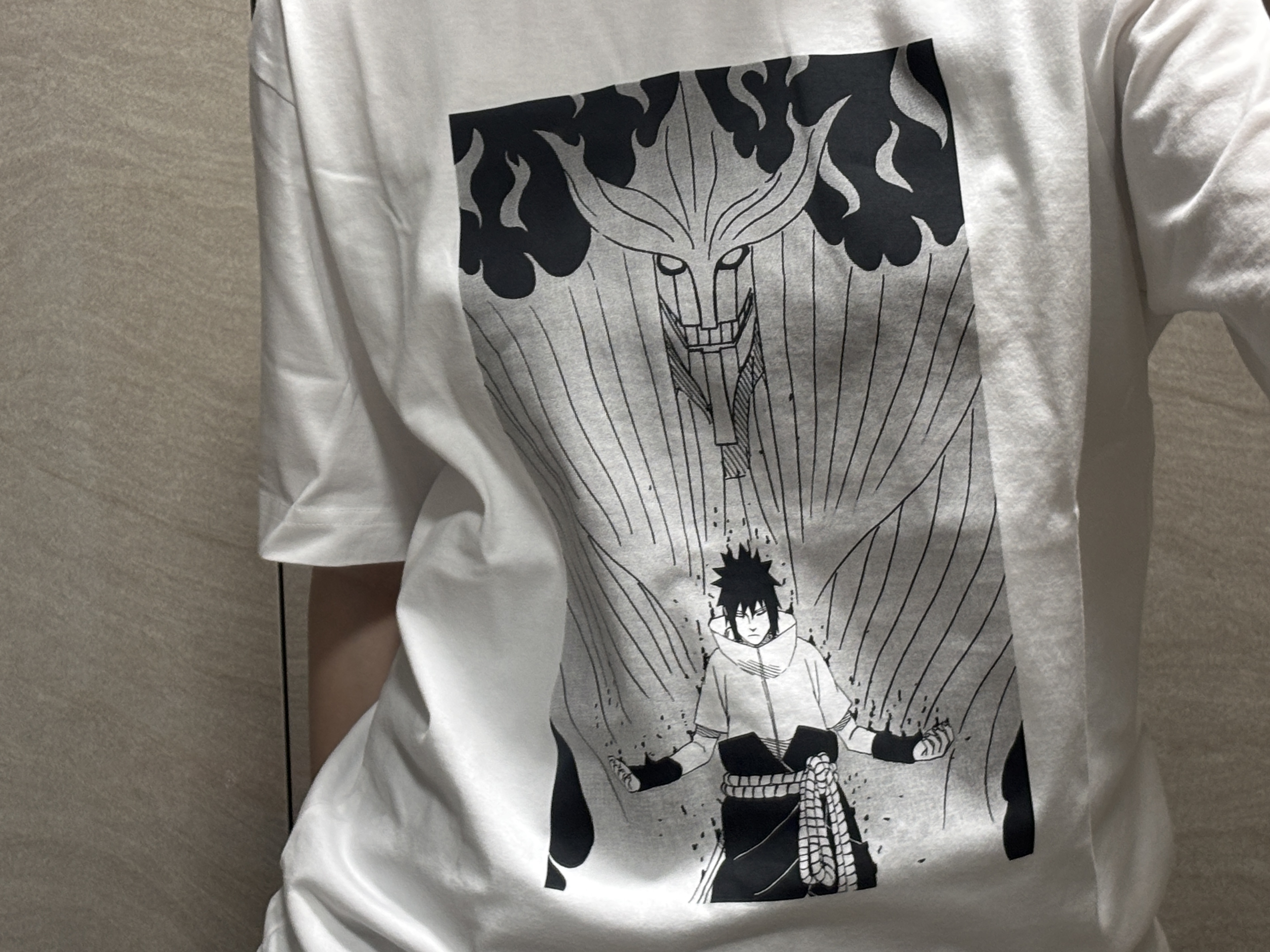 Uniqlo UT Shueisha 100th Anniversary Naruto T-Shirt White 착용 스타일 - 1