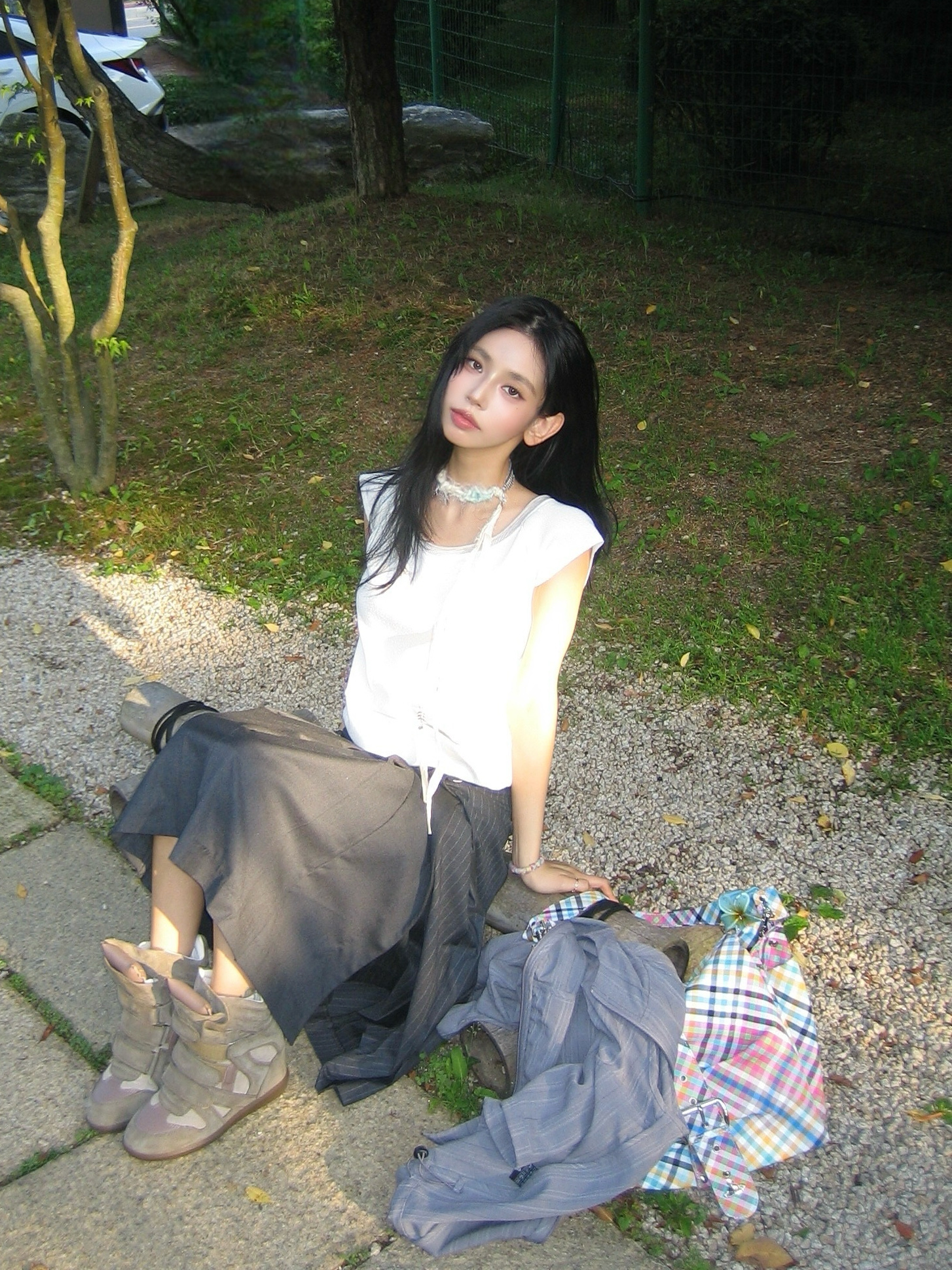 Polyteru Women Pleated Wrap Skirt Charcoal, [더블적립] Polyteru Women Peek Pocket Tee Light Gray 착용 스타일 - 5