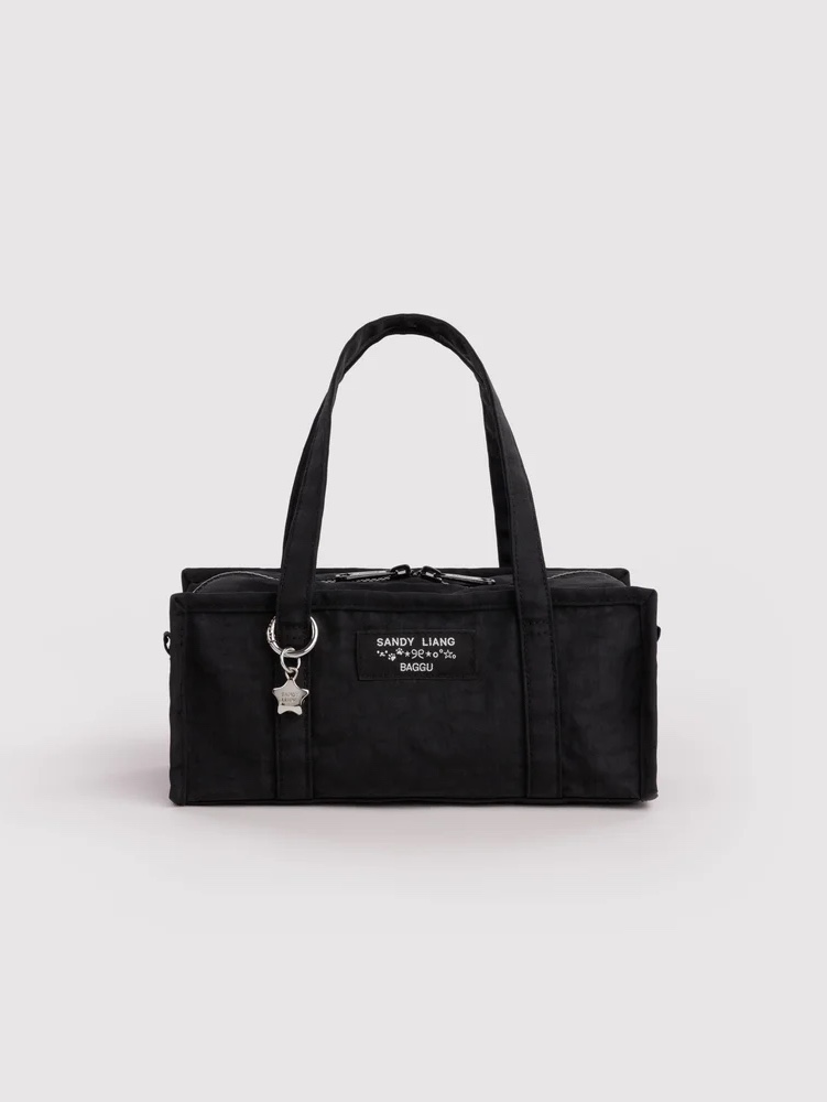 Sandy Liang x Baggu Mini Nylon Market Bag Black 착용 스타일 - 2