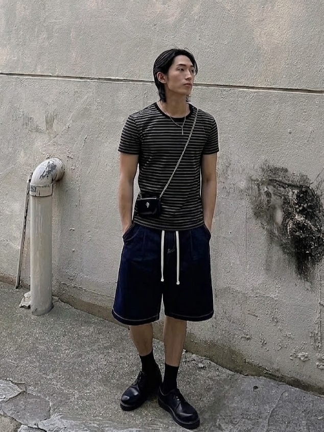 Knitted Outstring Bermuda Denim Half Pants Black, Knitted Outstring Bermuda Denim Half Pants Cream 착용 스타일