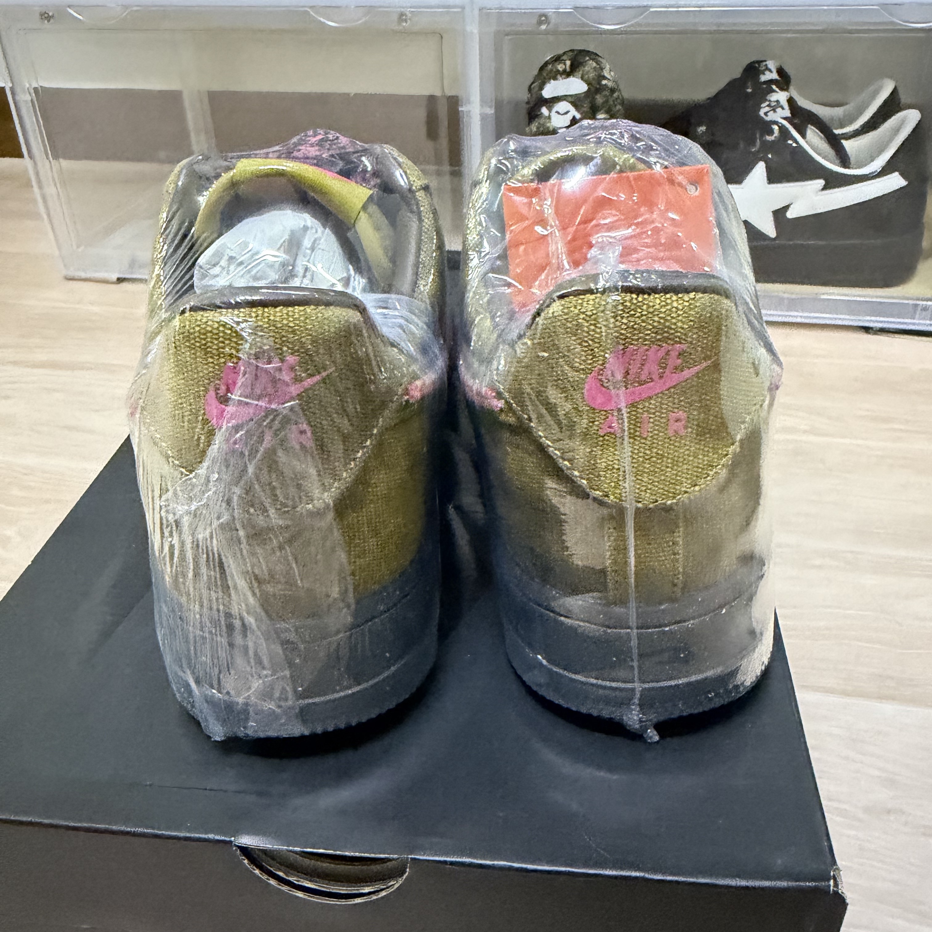 Nike Air Force 1 '07 Low Boucle Baroque Brown and Desert Moss 착용 스타일 - 4