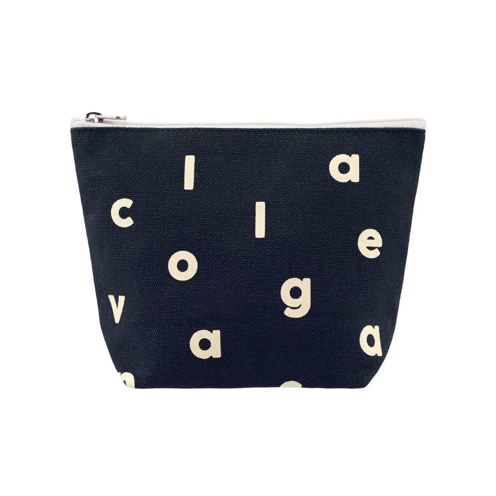 꼴라주바캉스 로고 알파벳 컬러 파우치 네이비(COLLAGEVACANCE Logo Alphabet Color Pouch Navy)