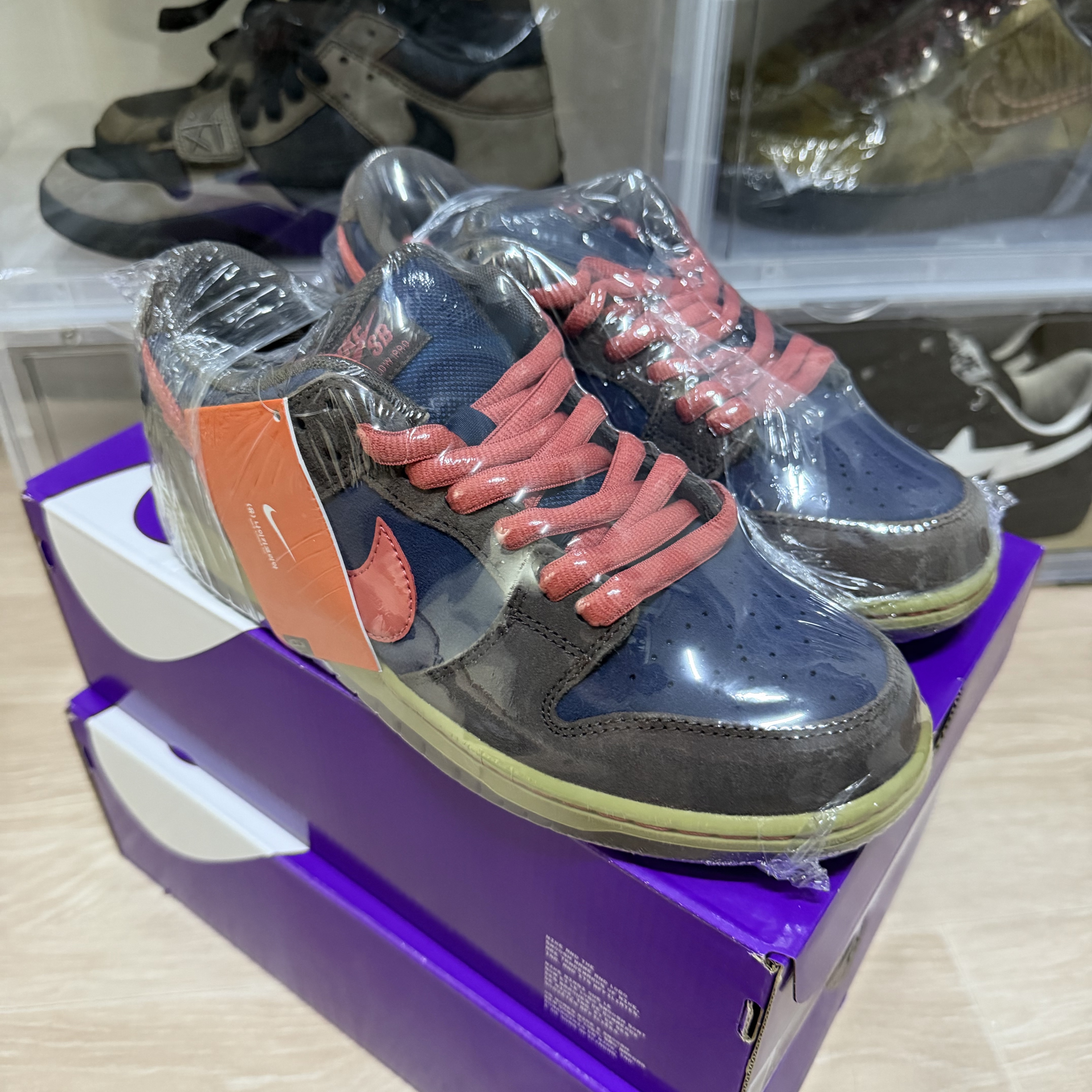 Nike SB Dunk Low Baroque Brown and Midnight Navy 착용 스타일 - 1